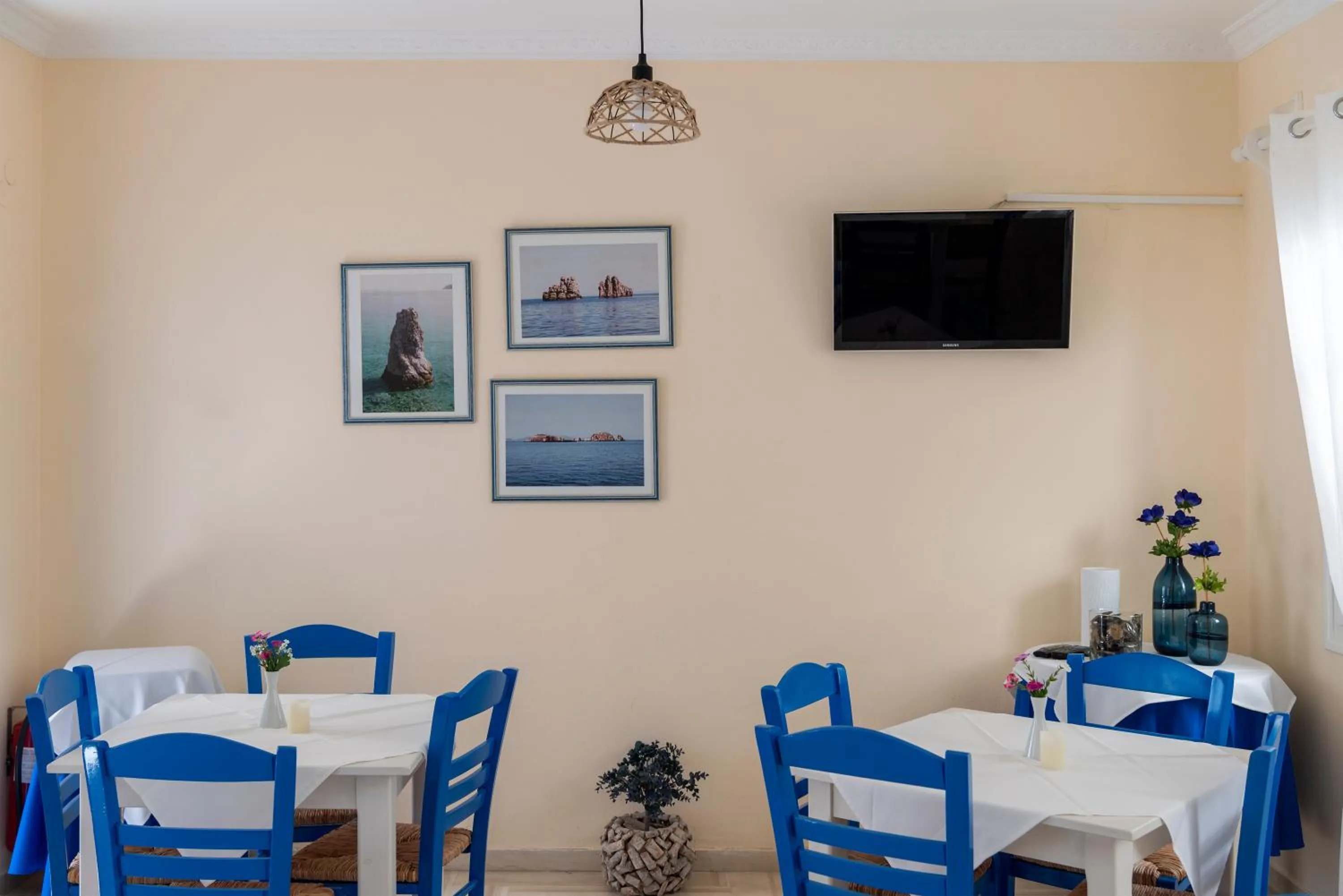 Breakfast in Ayeri Hotel