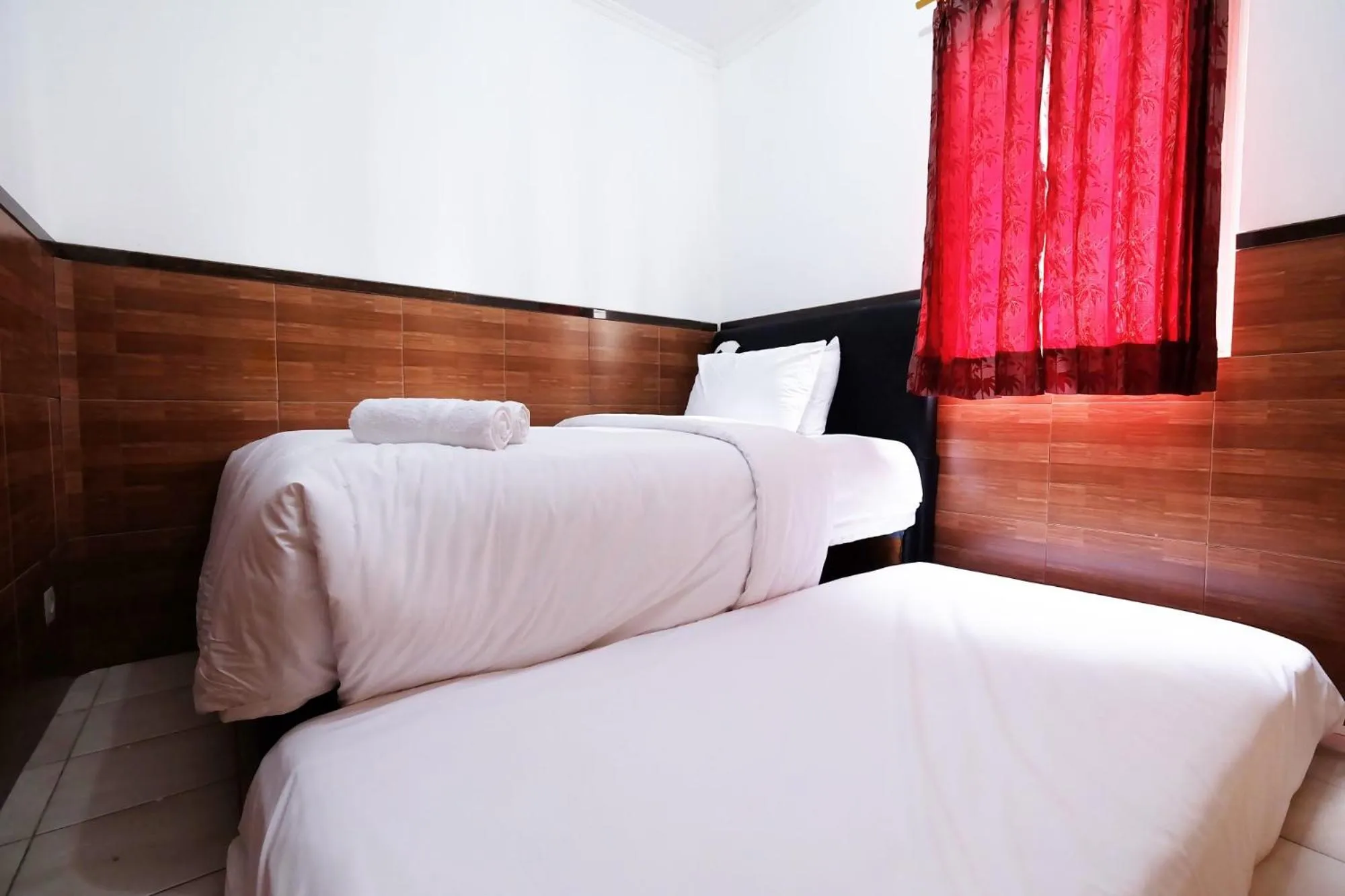 Bed in Cozy 2BR Mediterania Palace Kemayoran near to Jiexpo Kemayoran By Travelio