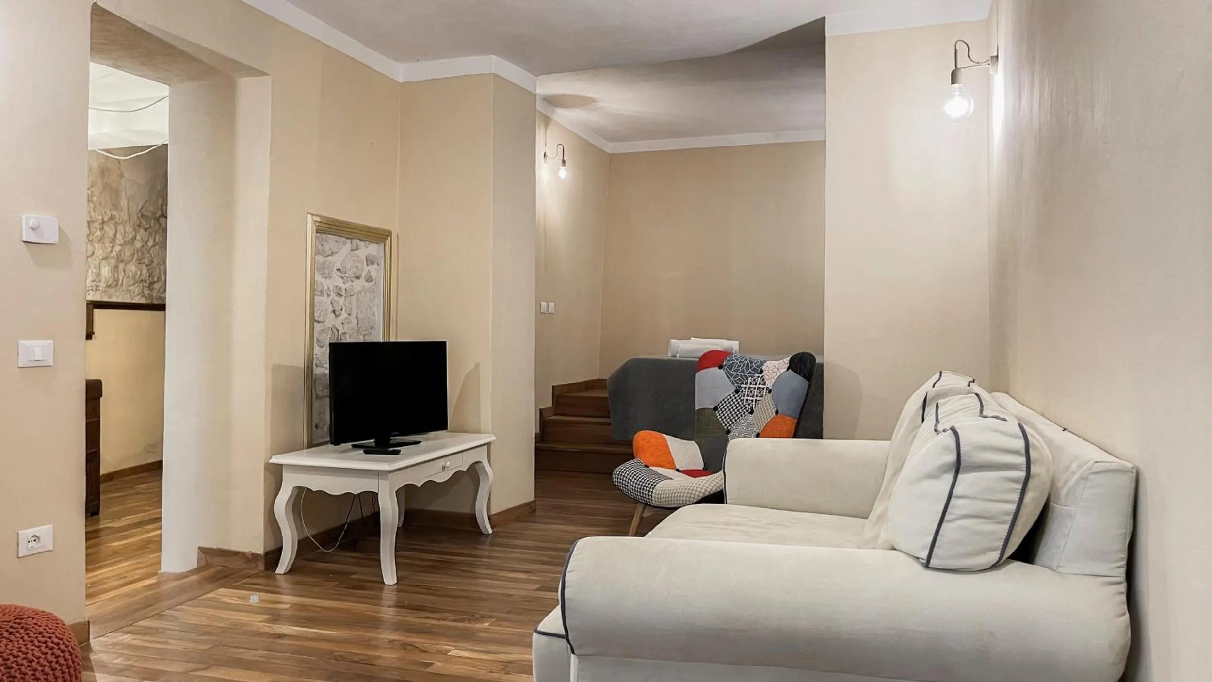 TV and multimedia in Borgo San Valentino