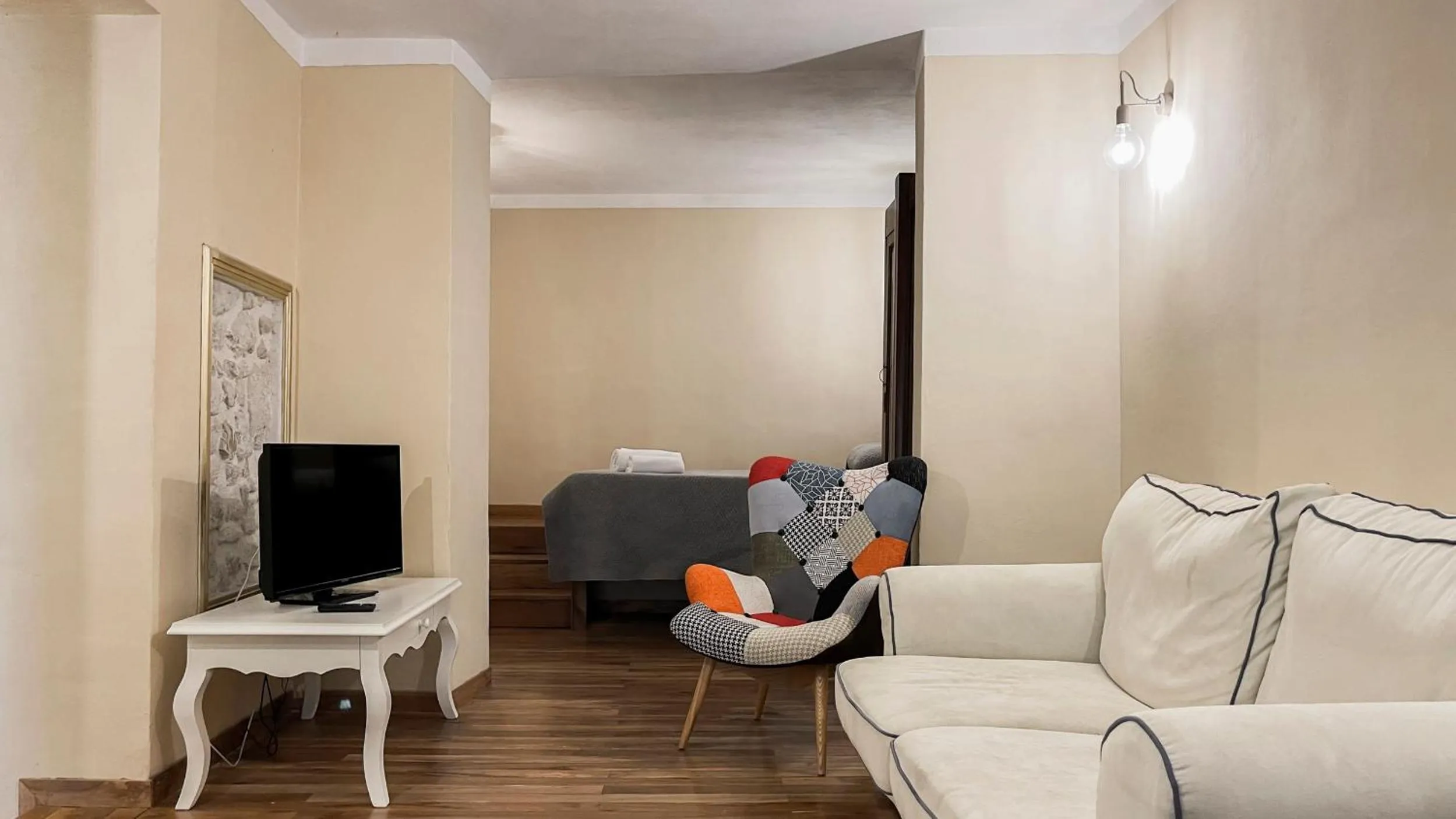 TV and multimedia in Borgo San Valentino