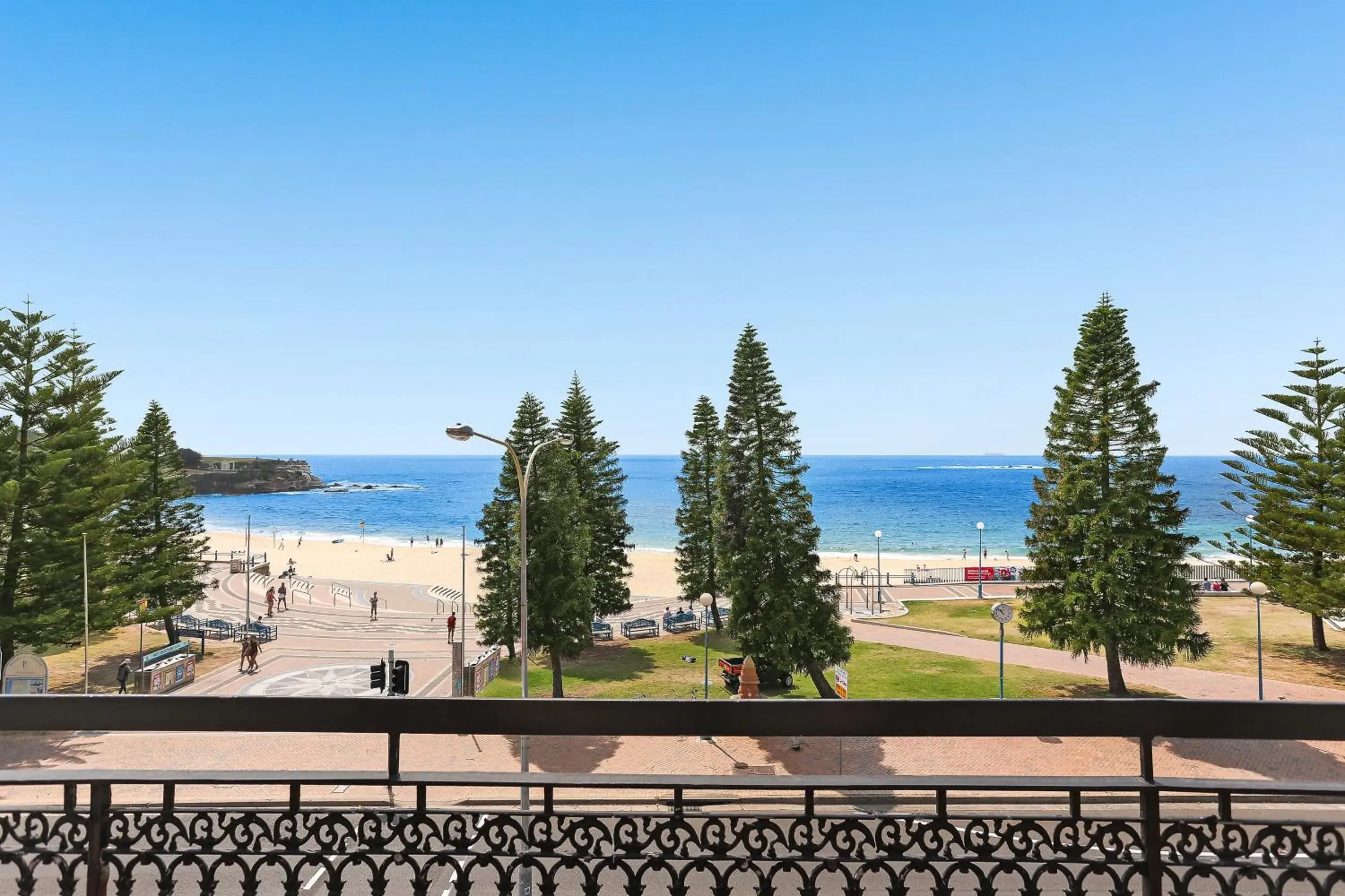 King Suite with Ocean View in Coogee Bay Hotel King Suite with Ocean View in Coogee Bay Hotel