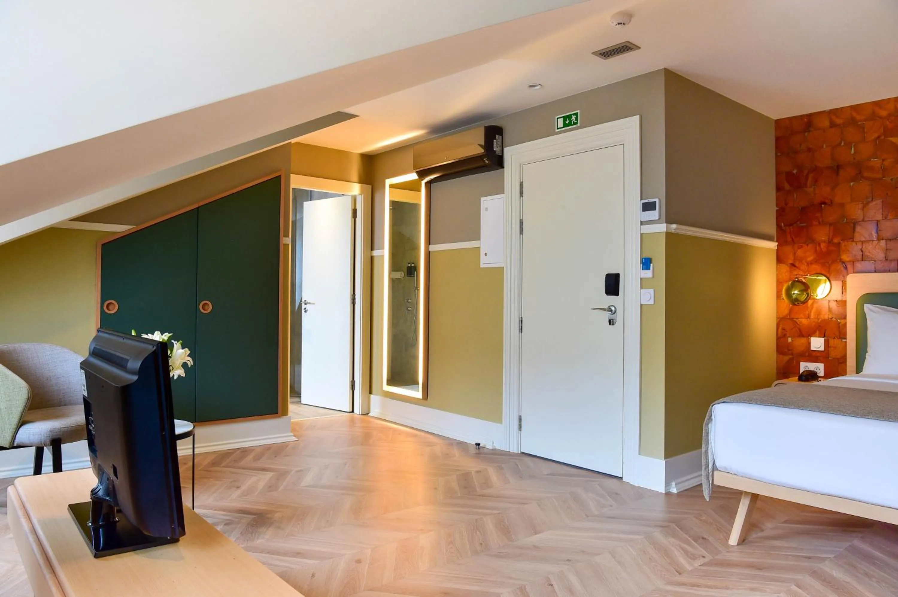 Photo of the whole room in My Story Hotel Tejo