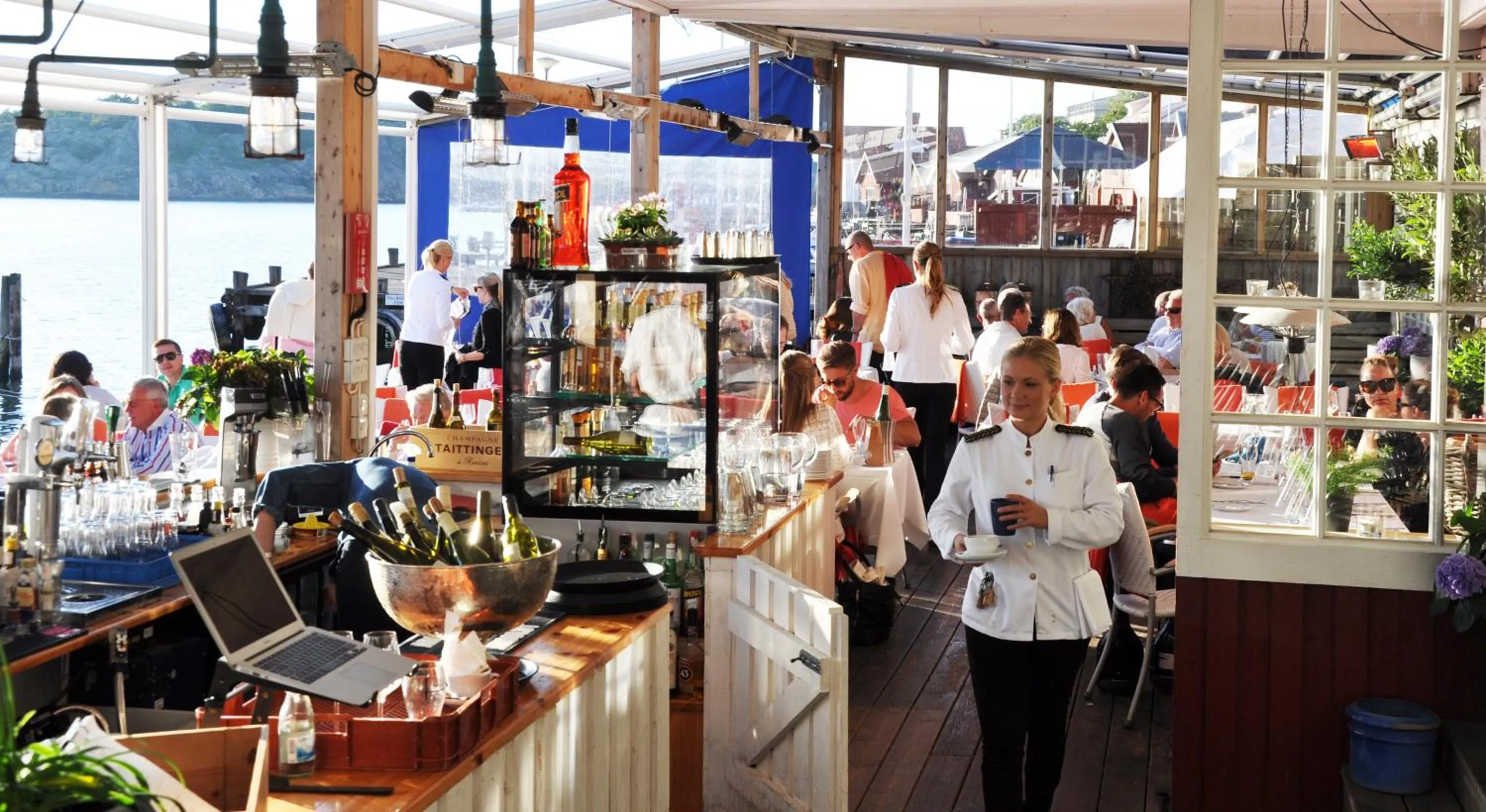 Day in Bryggan Fjällbacka