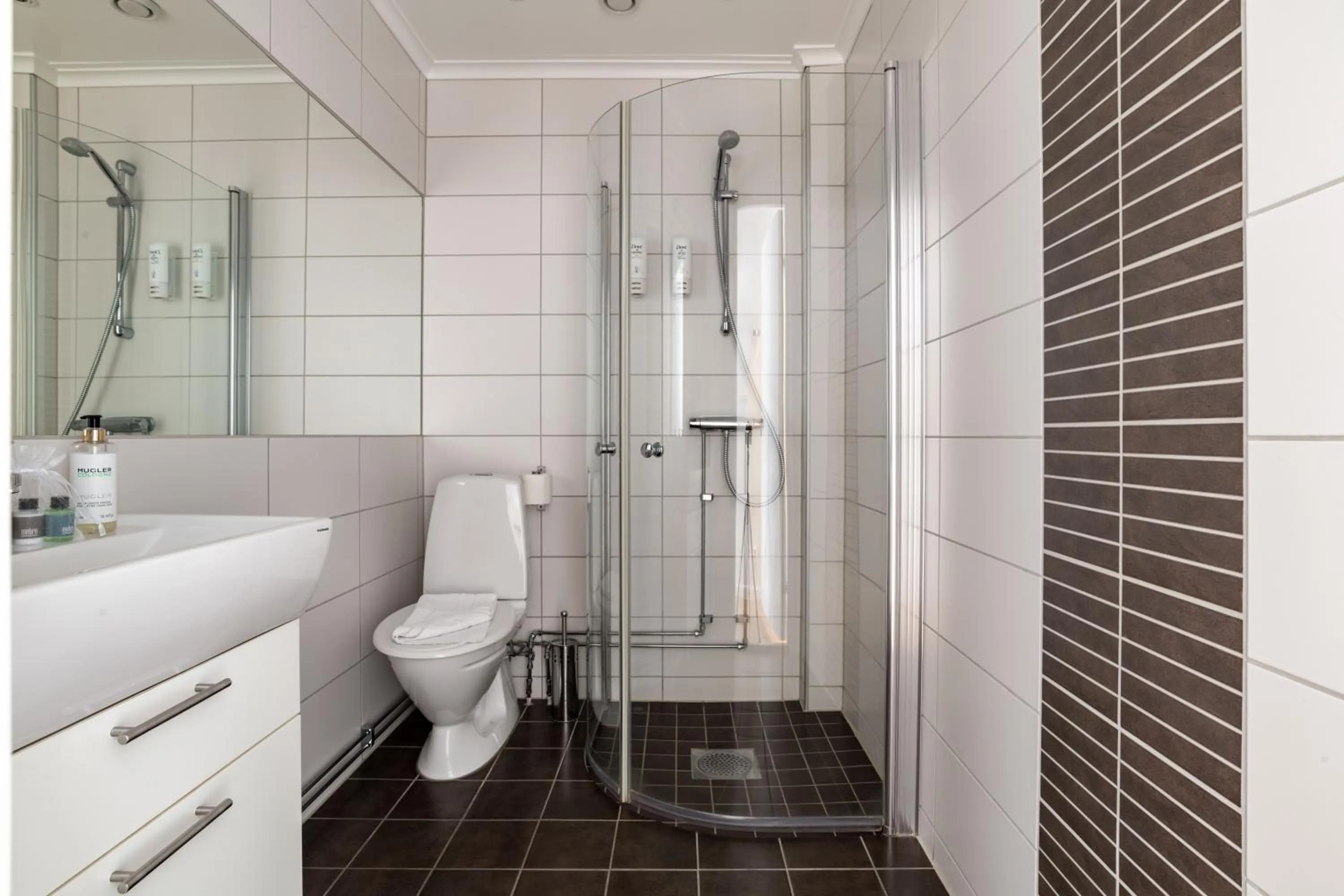 Bathroom in Bryggan Fjällbacka