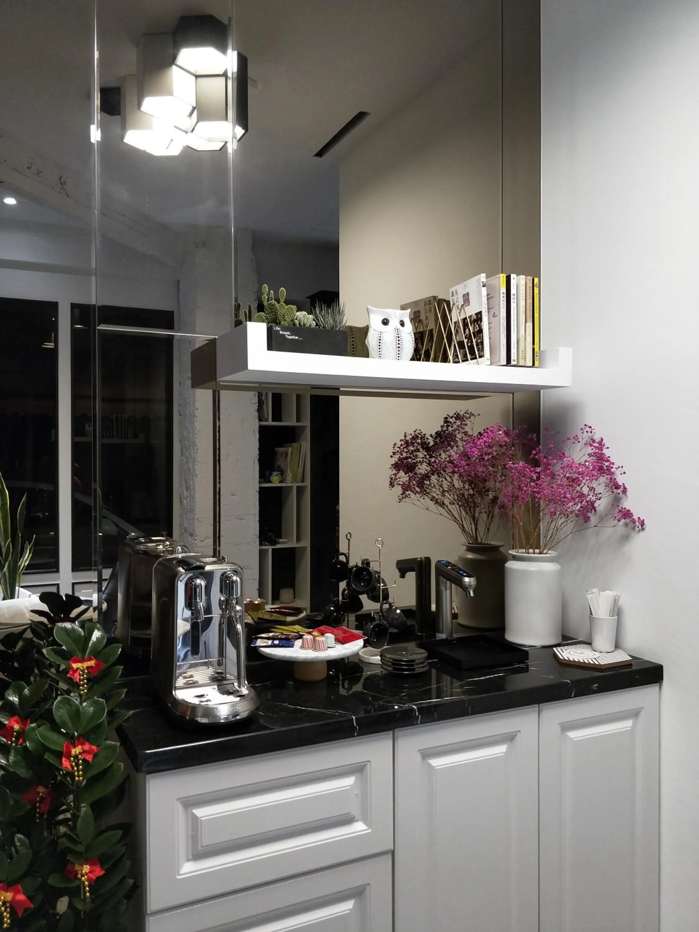 小小邸 Small Hotel