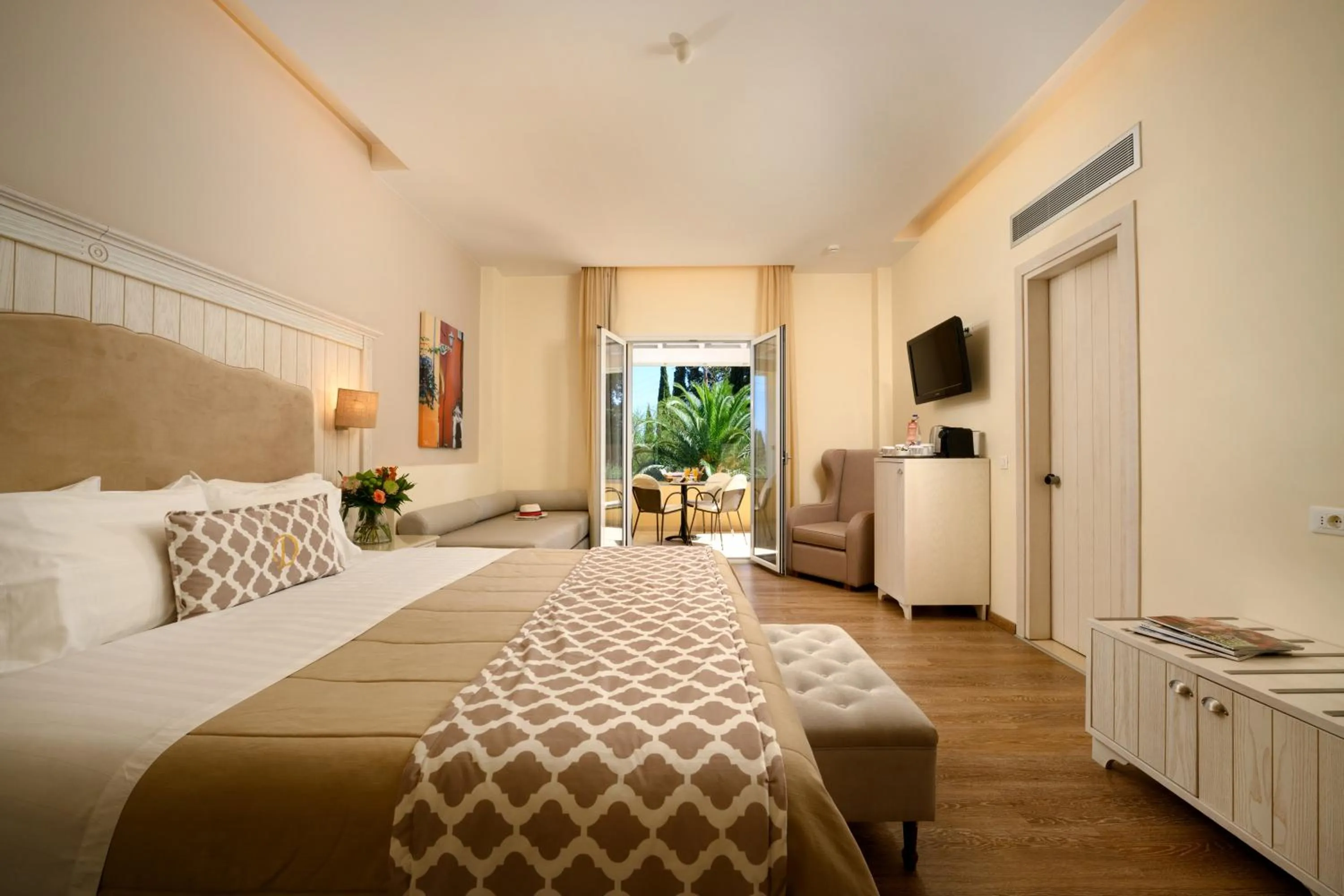 Photo of the whole room, Bed in Art Hotel Debono