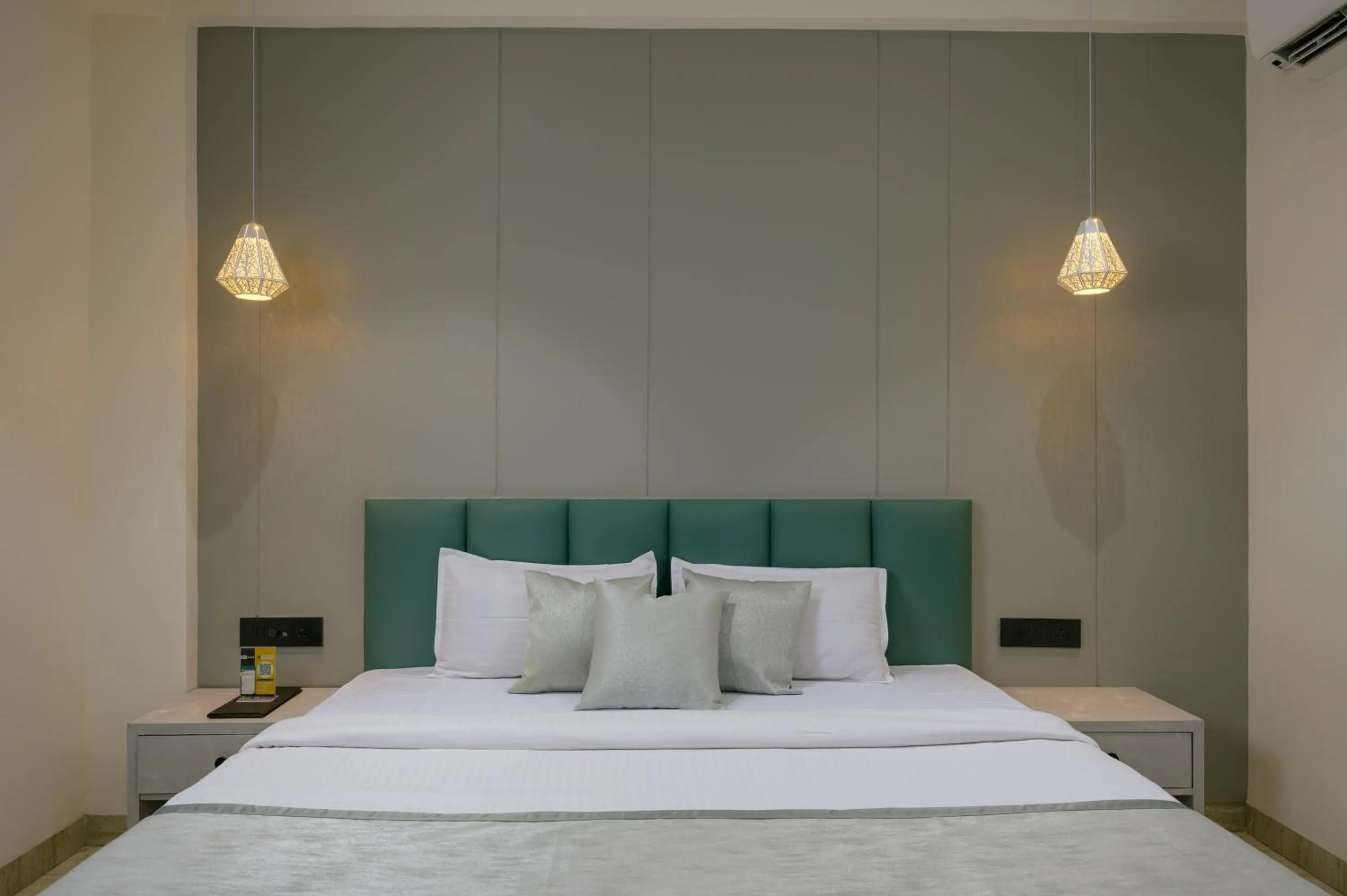 Bed in The Grand Neelam