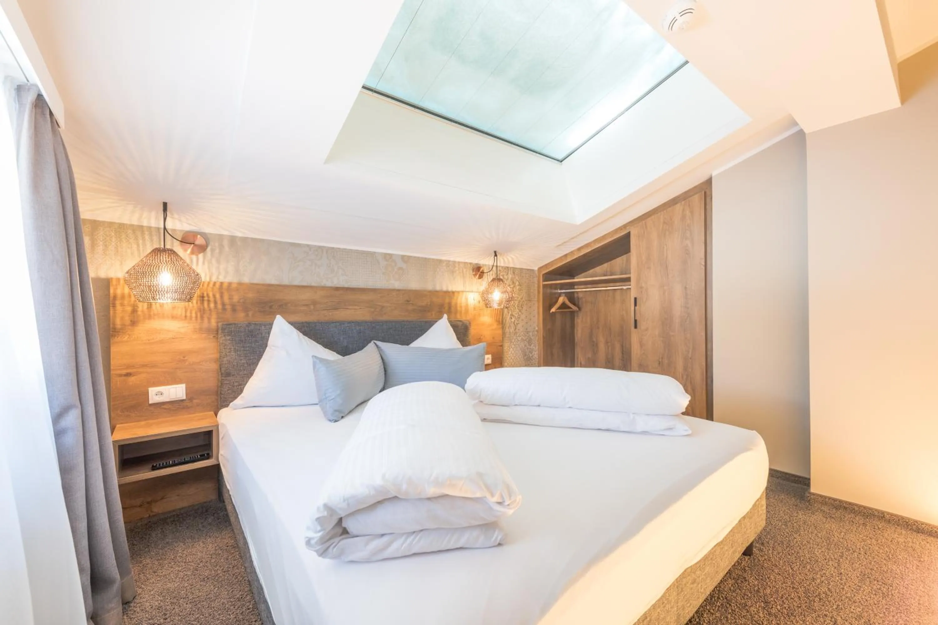 Bed in LakeSide Apartments Seefeld