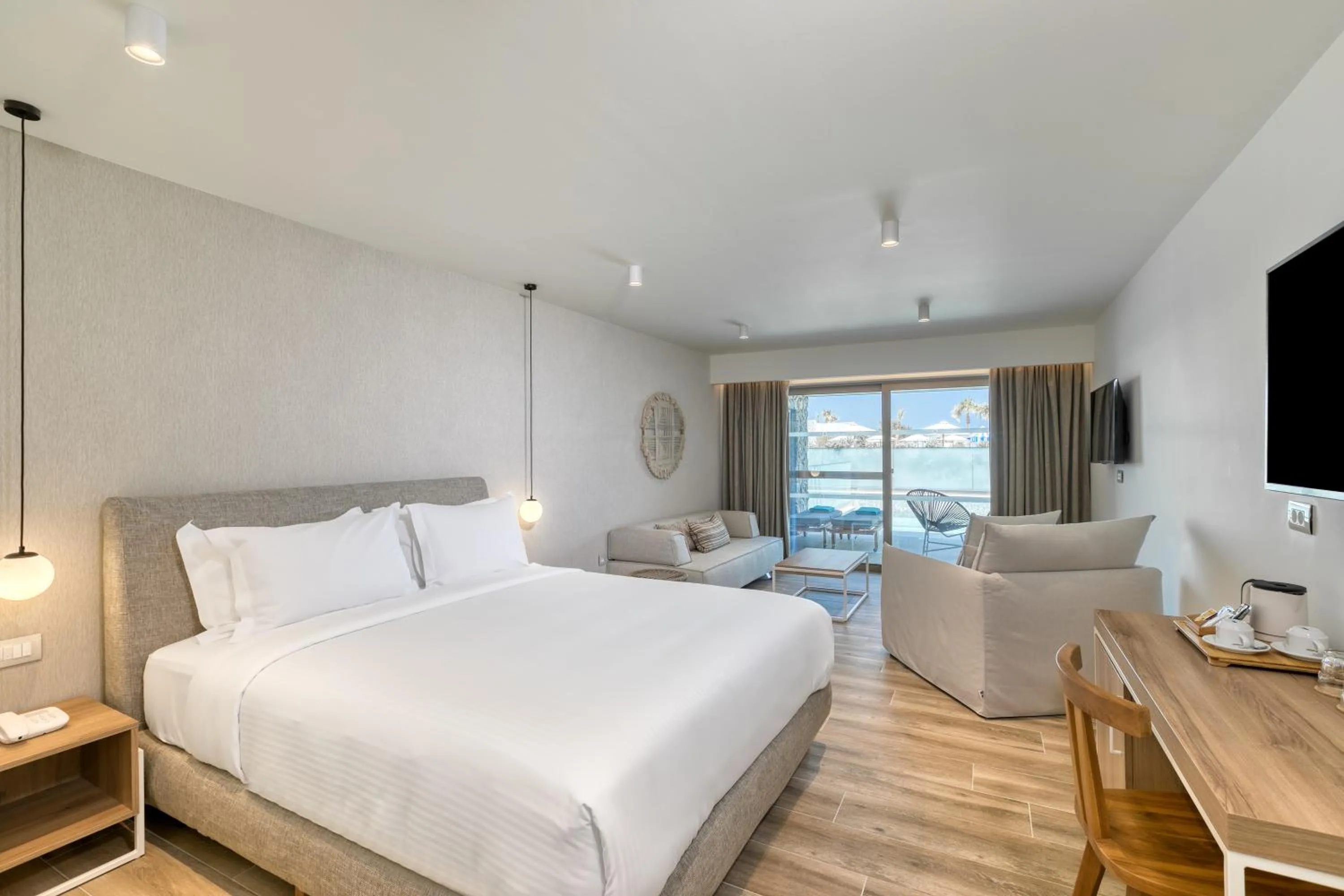 Photo of the whole room, Bed in Utopia Blu Hotel