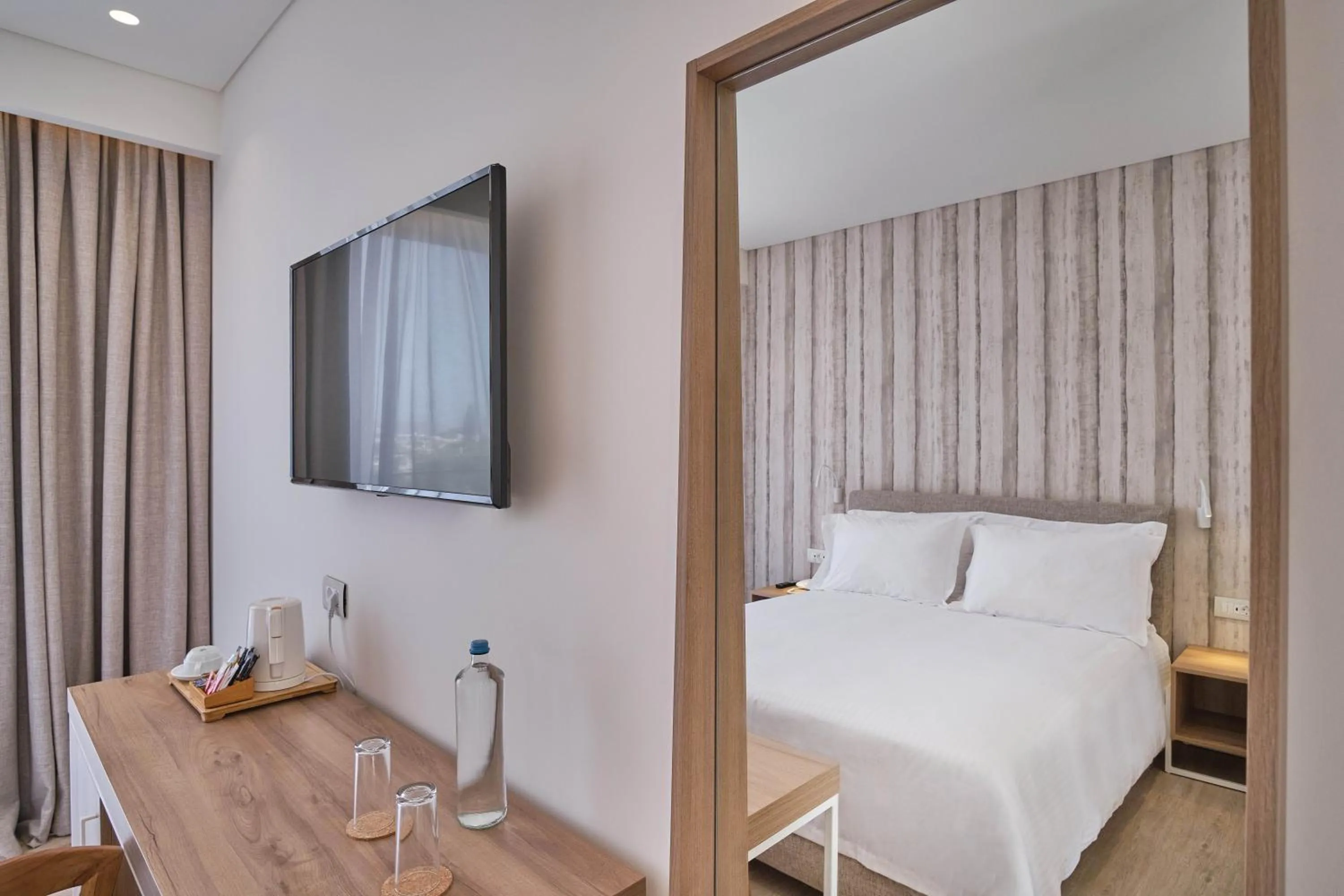 Bed in Utopia Blu Hotel