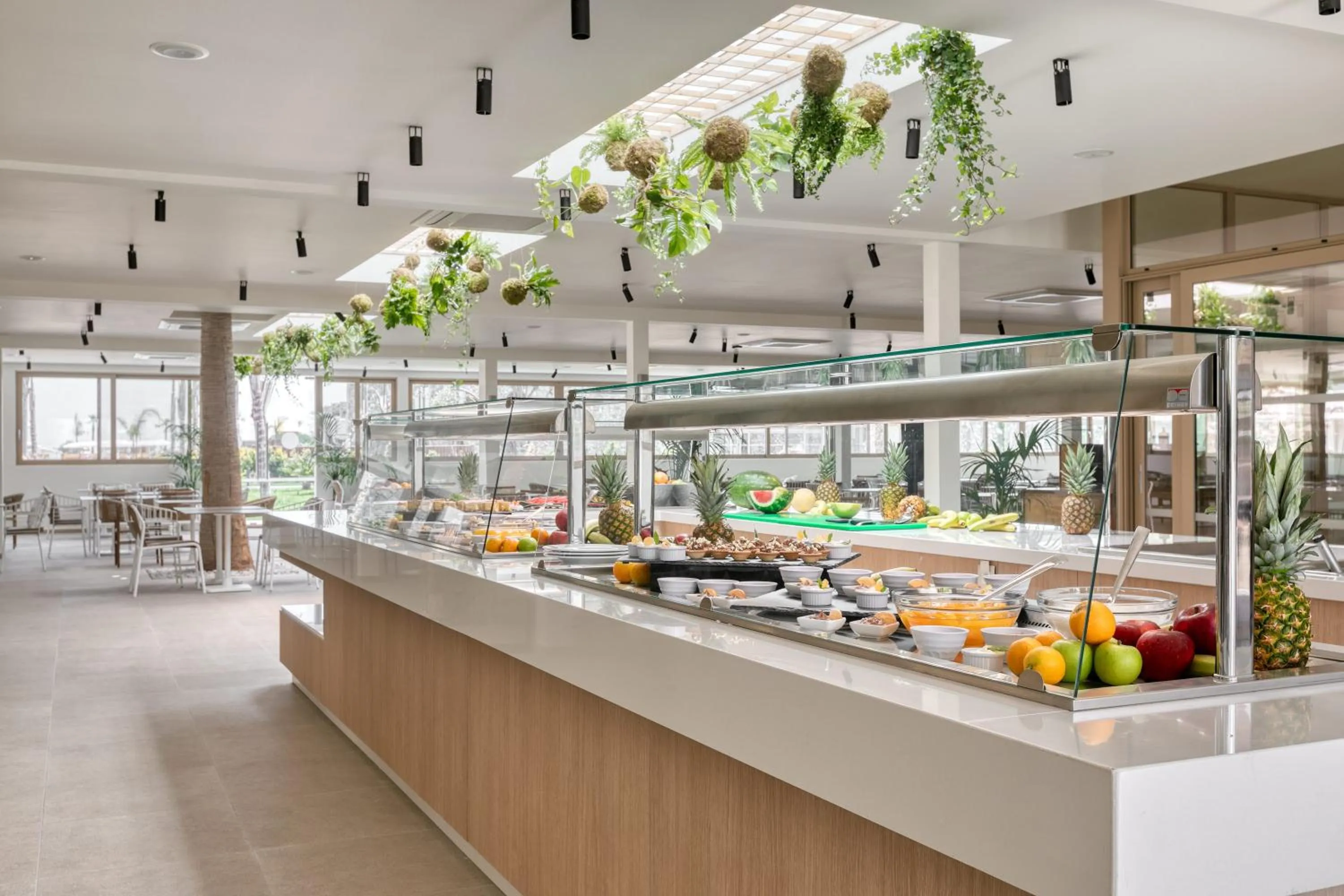 Restaurant/places to eat in Utopia Blu Hotel