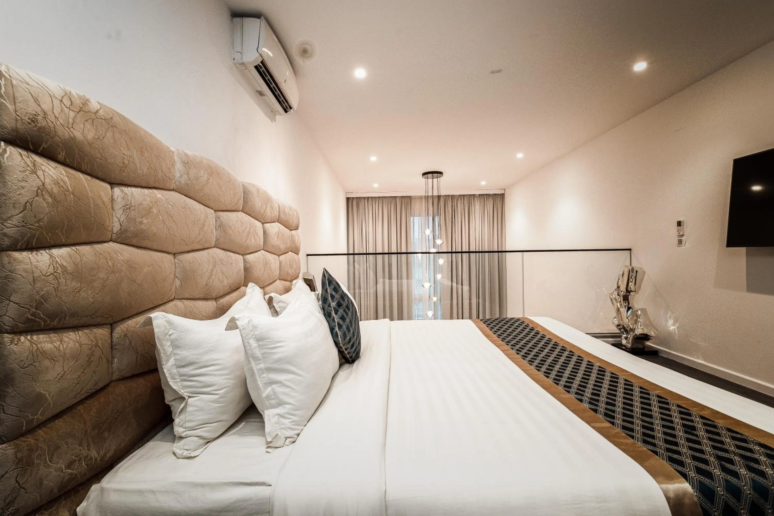 Bed in Kwarleyz Residence, Accra