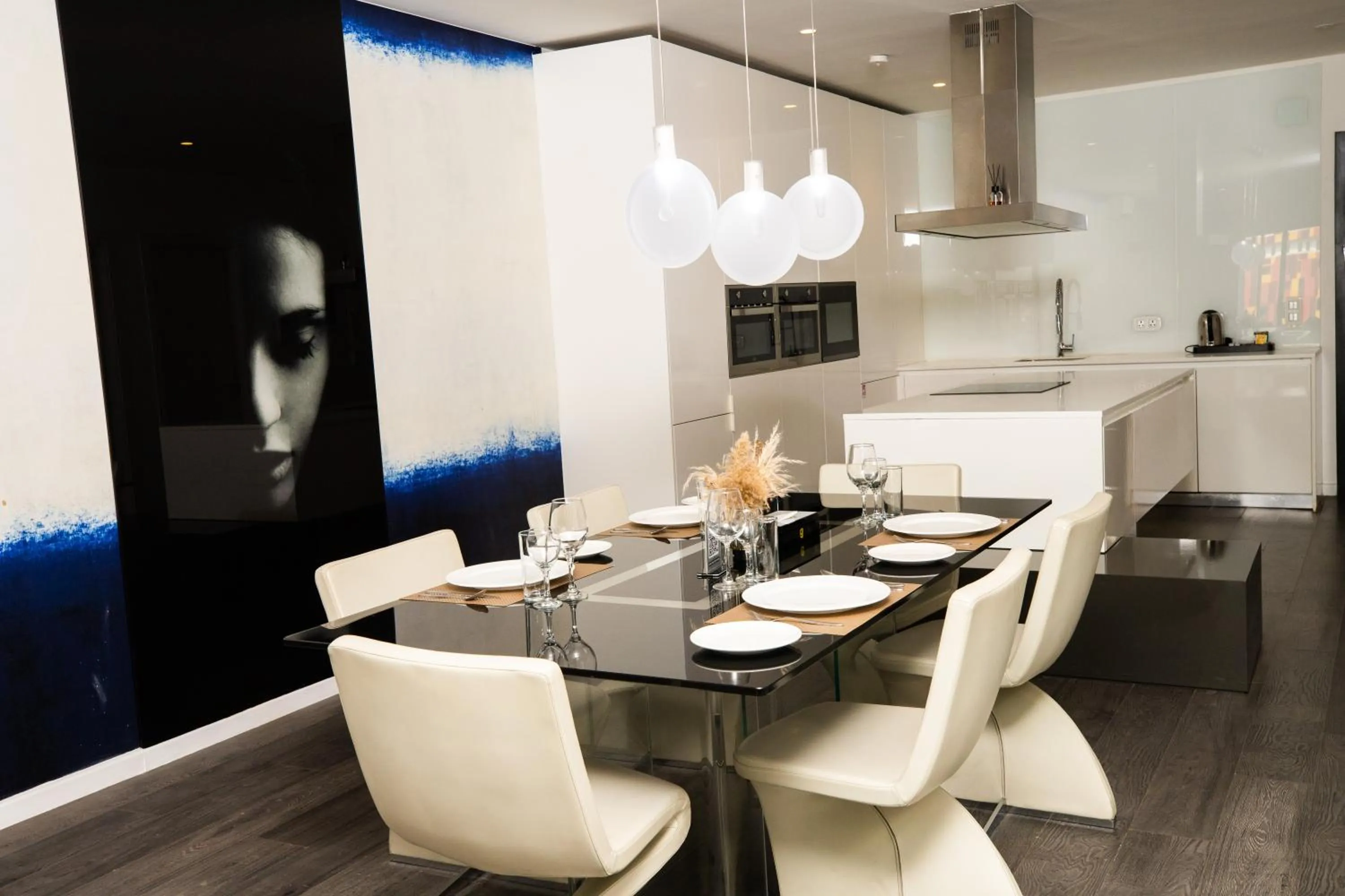 Dining area in Kwarleyz Residence, Accra