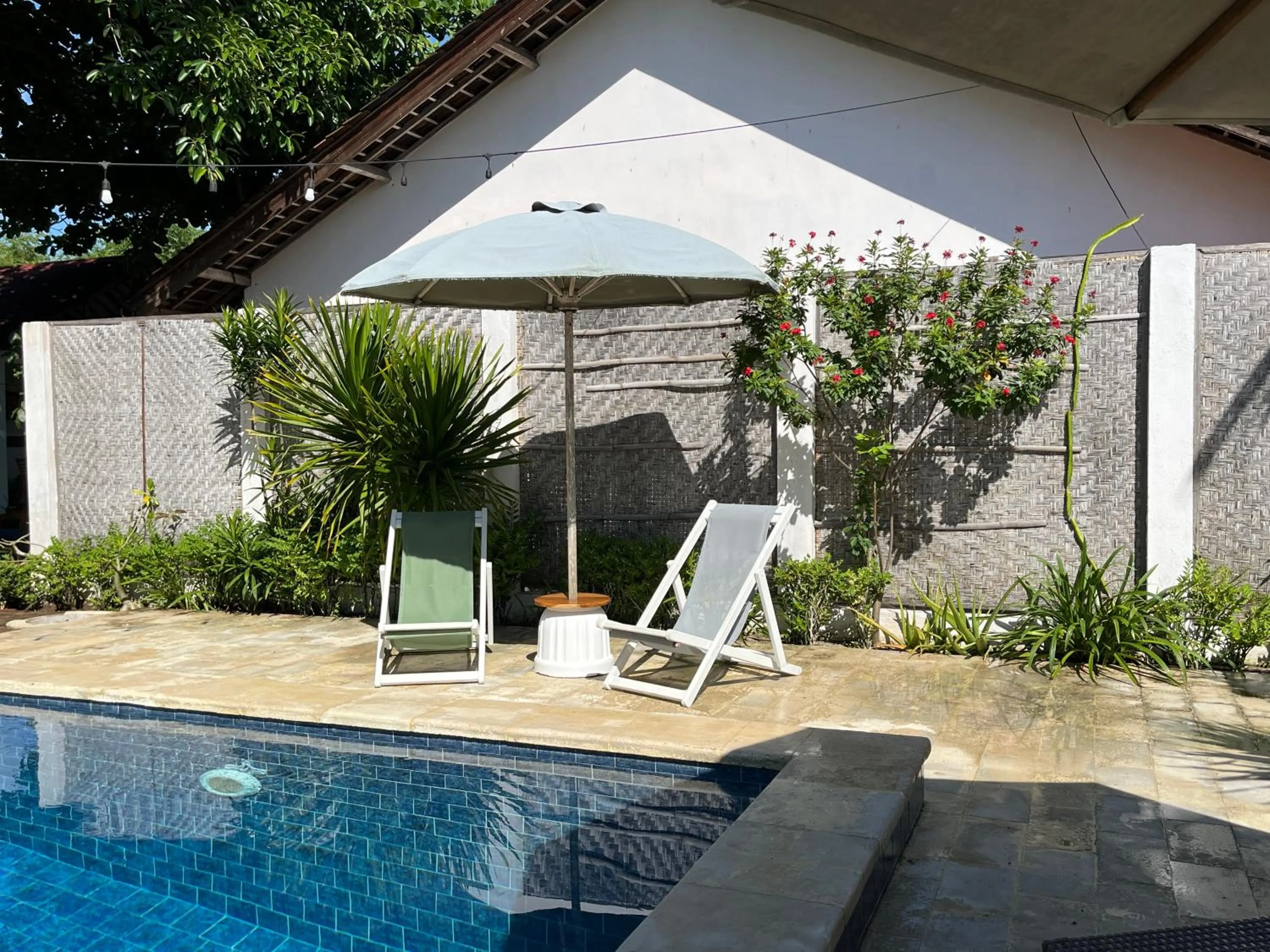 Swimming pool in Living Room Lembongan