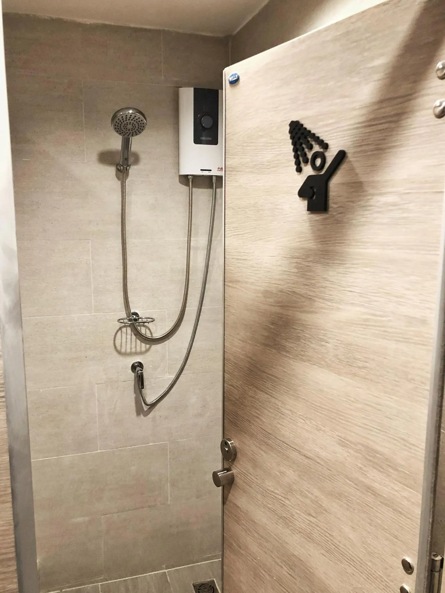 Bathroom in Litera Hostel