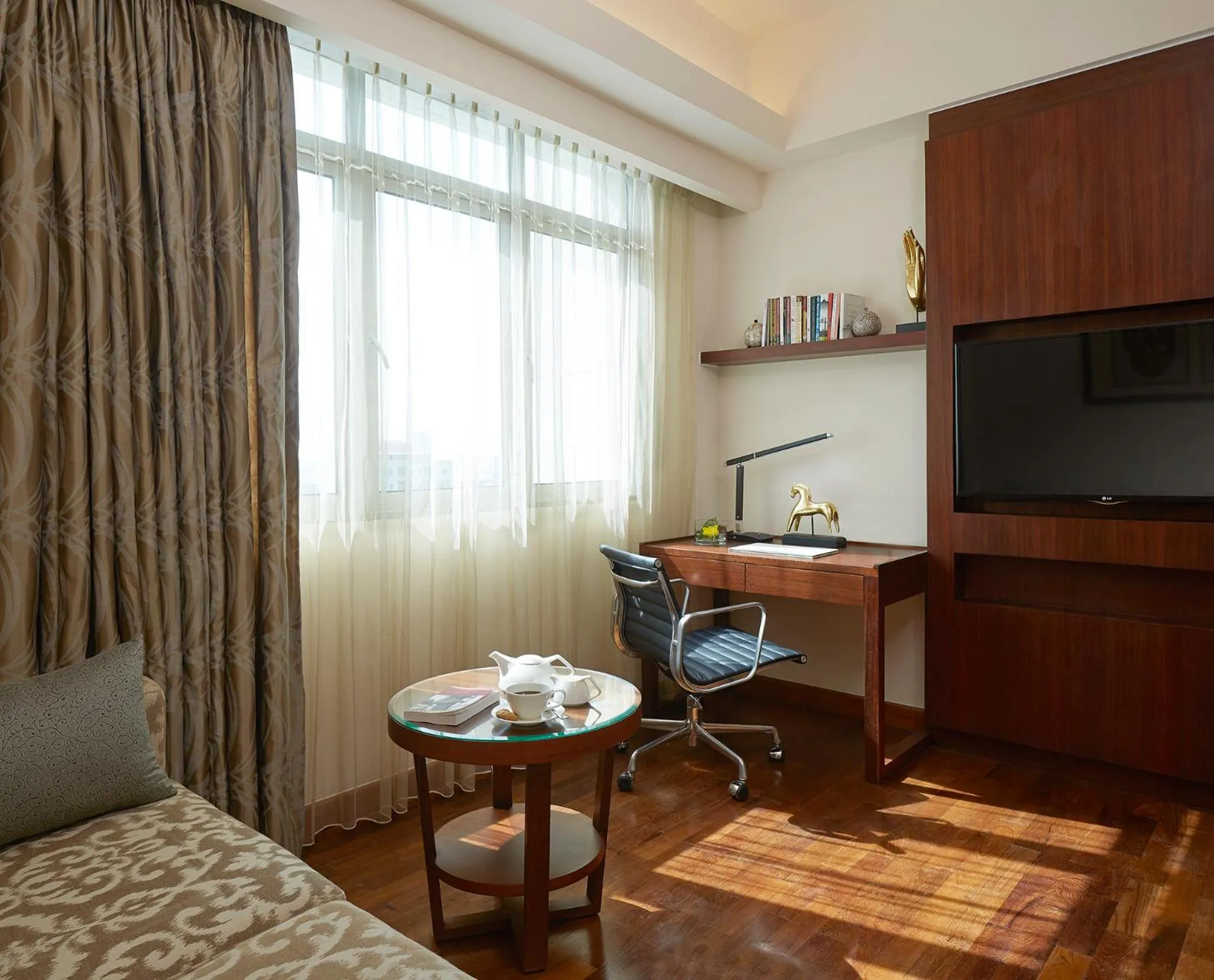 Seating area in Shangri-La Serviced Apartments, Yangon