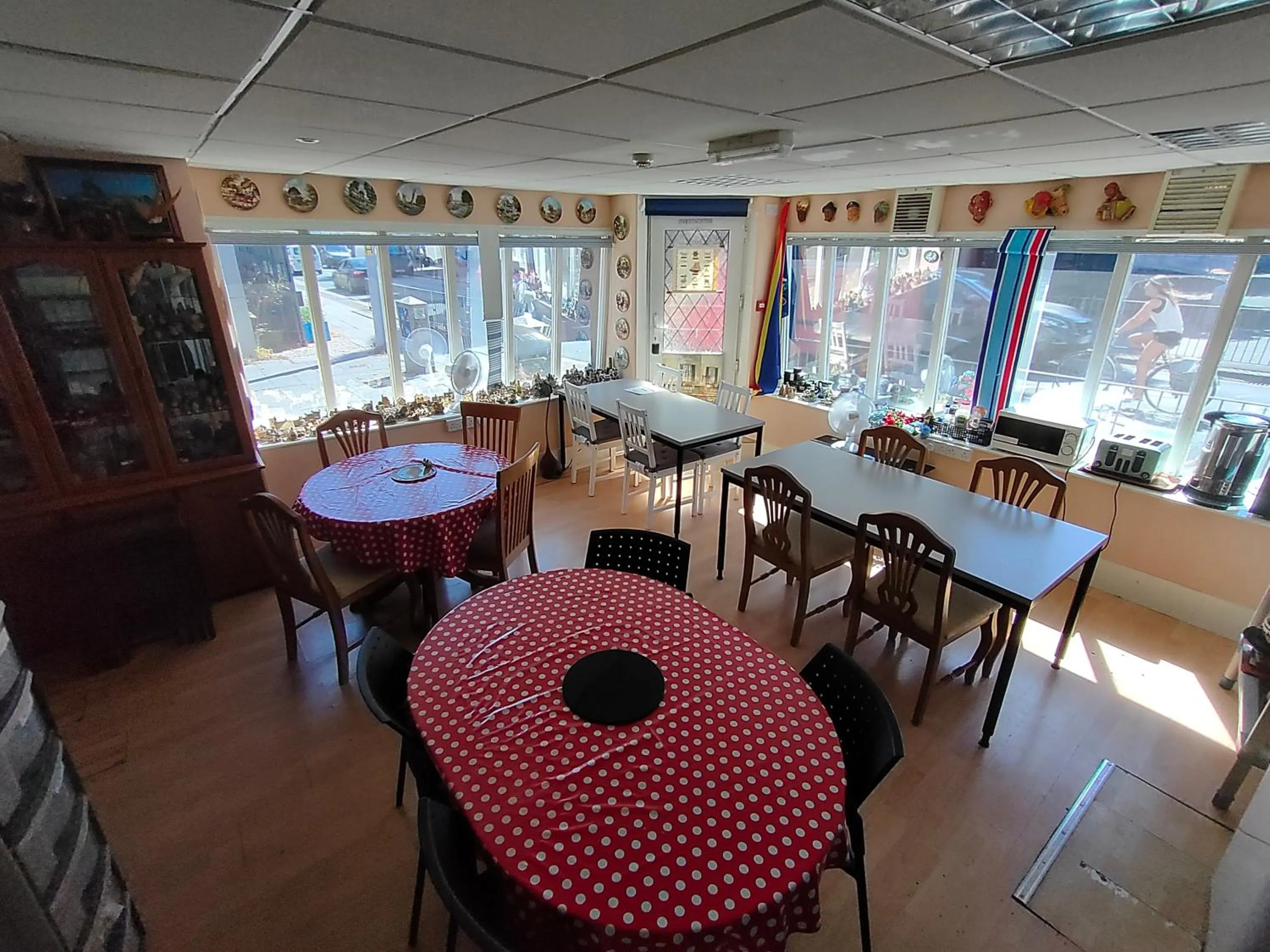 Dining area, Restaurant/Places to Eat in Plymouth Backpackers