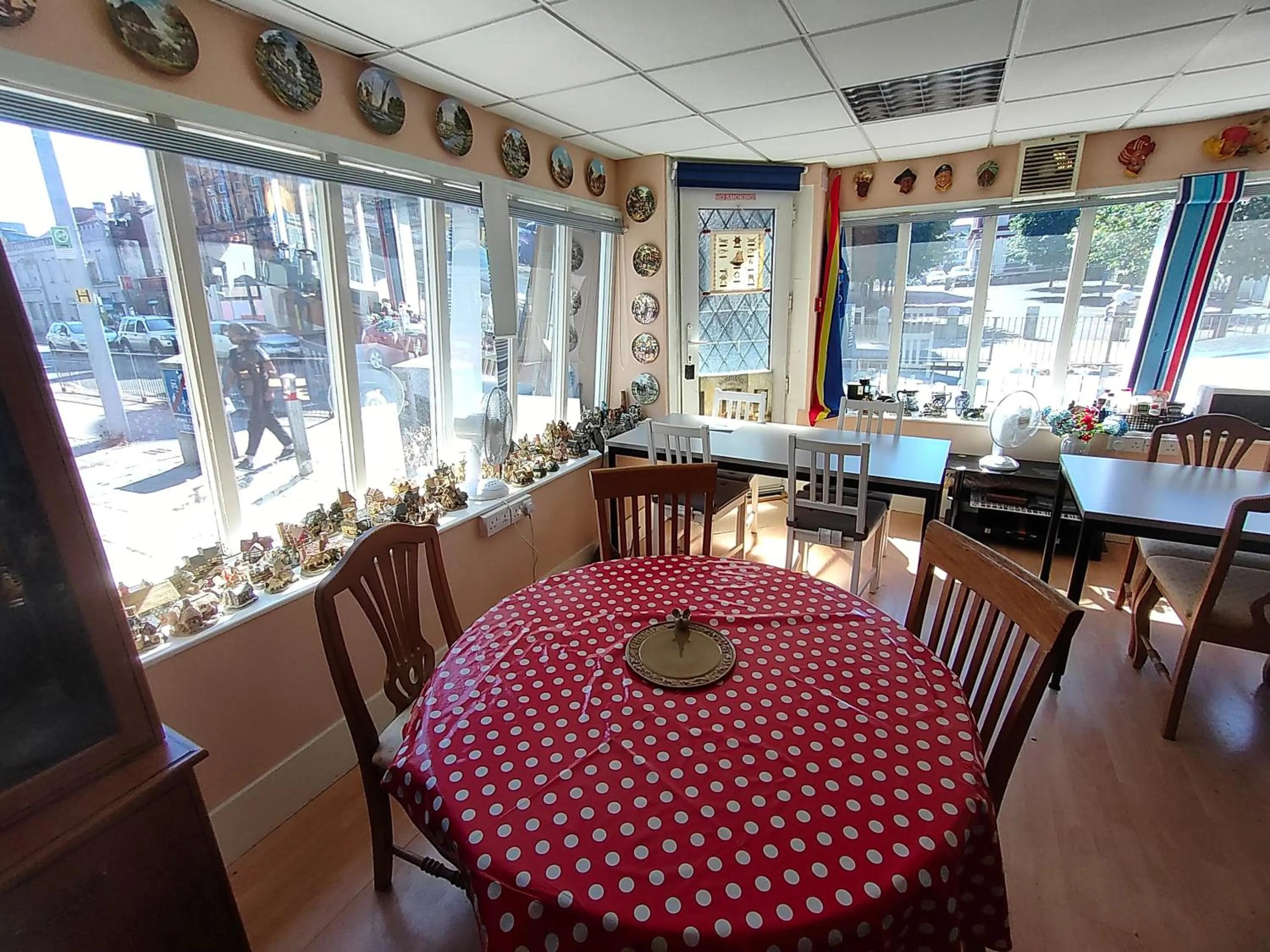 Dining area, Restaurant/Places to Eat in Plymouth Backpackers
