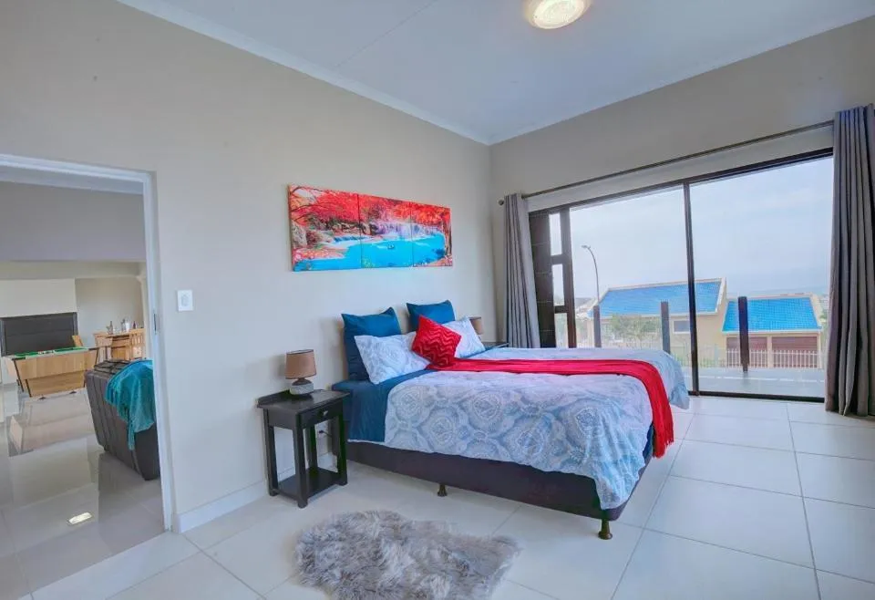 Bedroom, Bed in JoJo's BnB