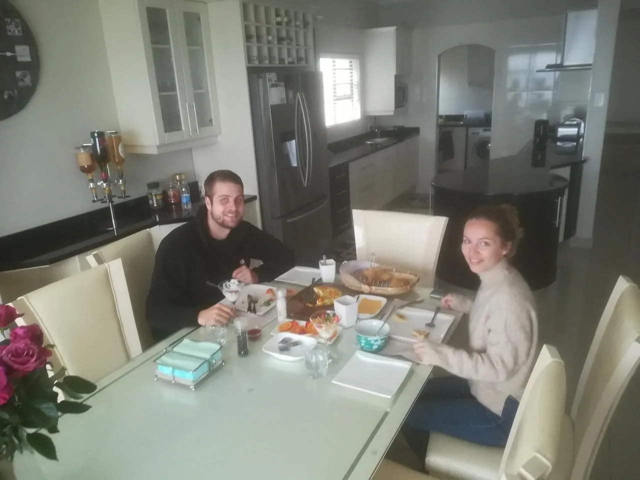 People in JoJo's BnB