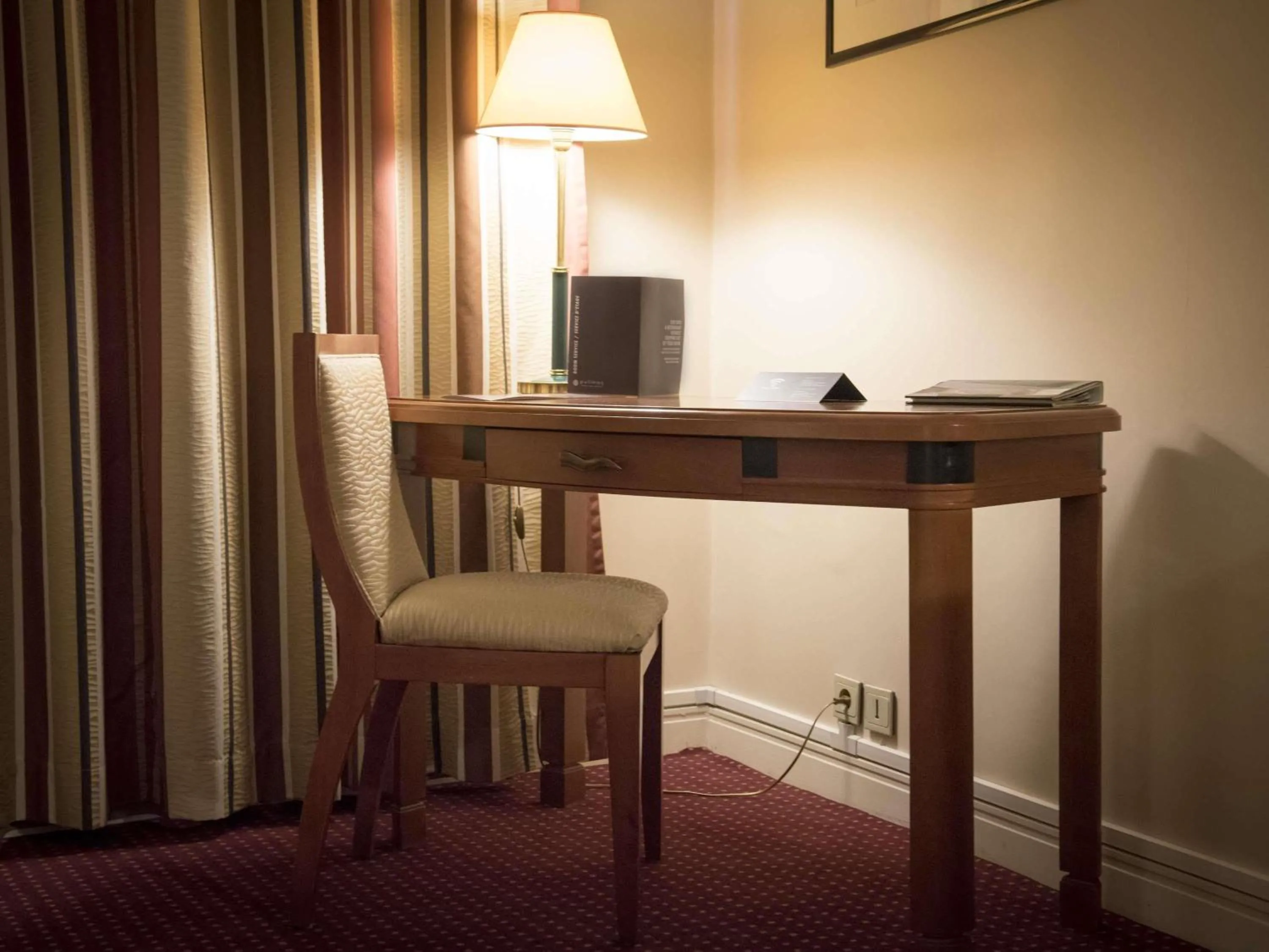 Bedroom in Pullman Bucharest World Trade Center