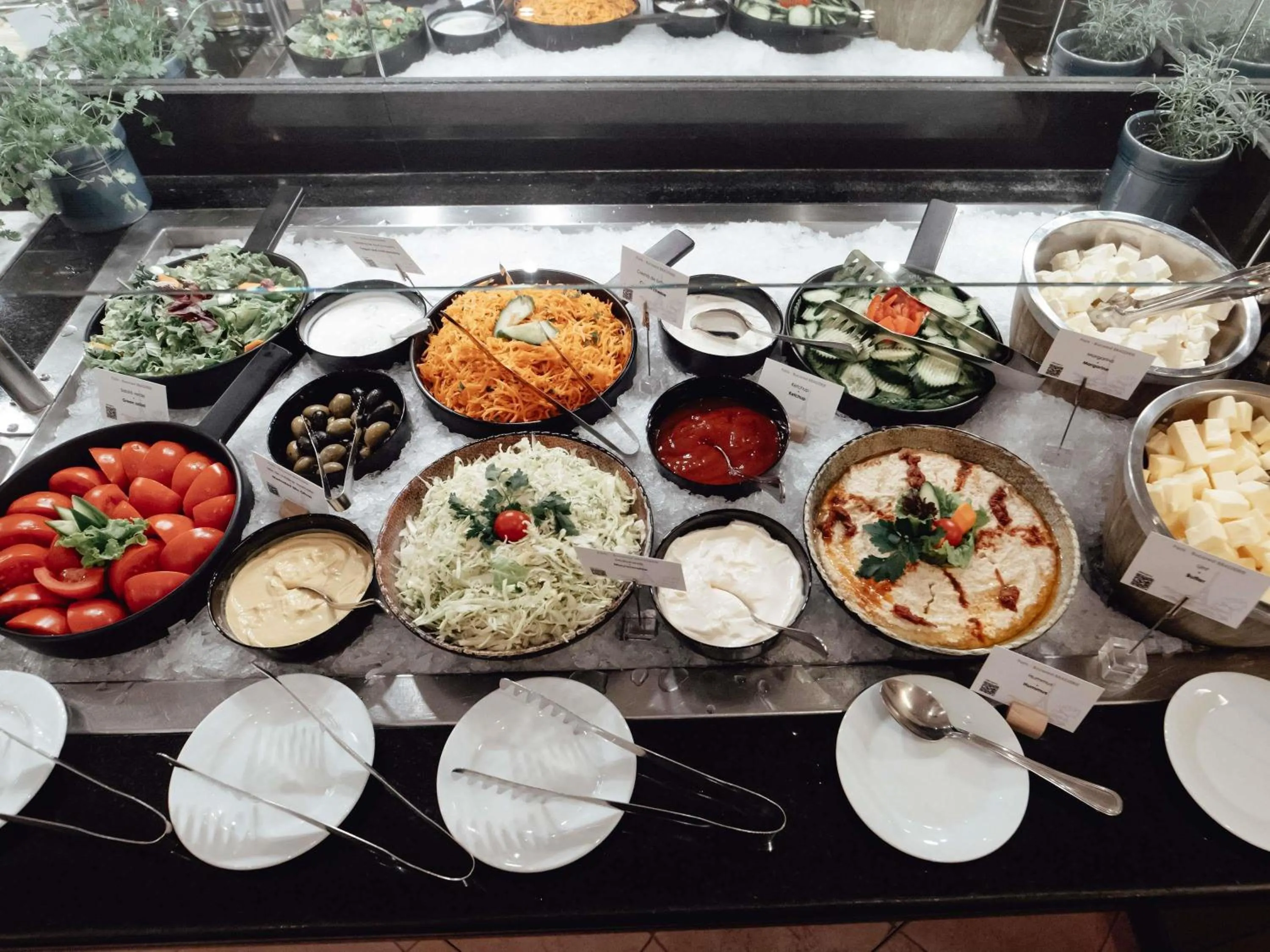 Breakfast in Pullman Bucharest World Trade Center