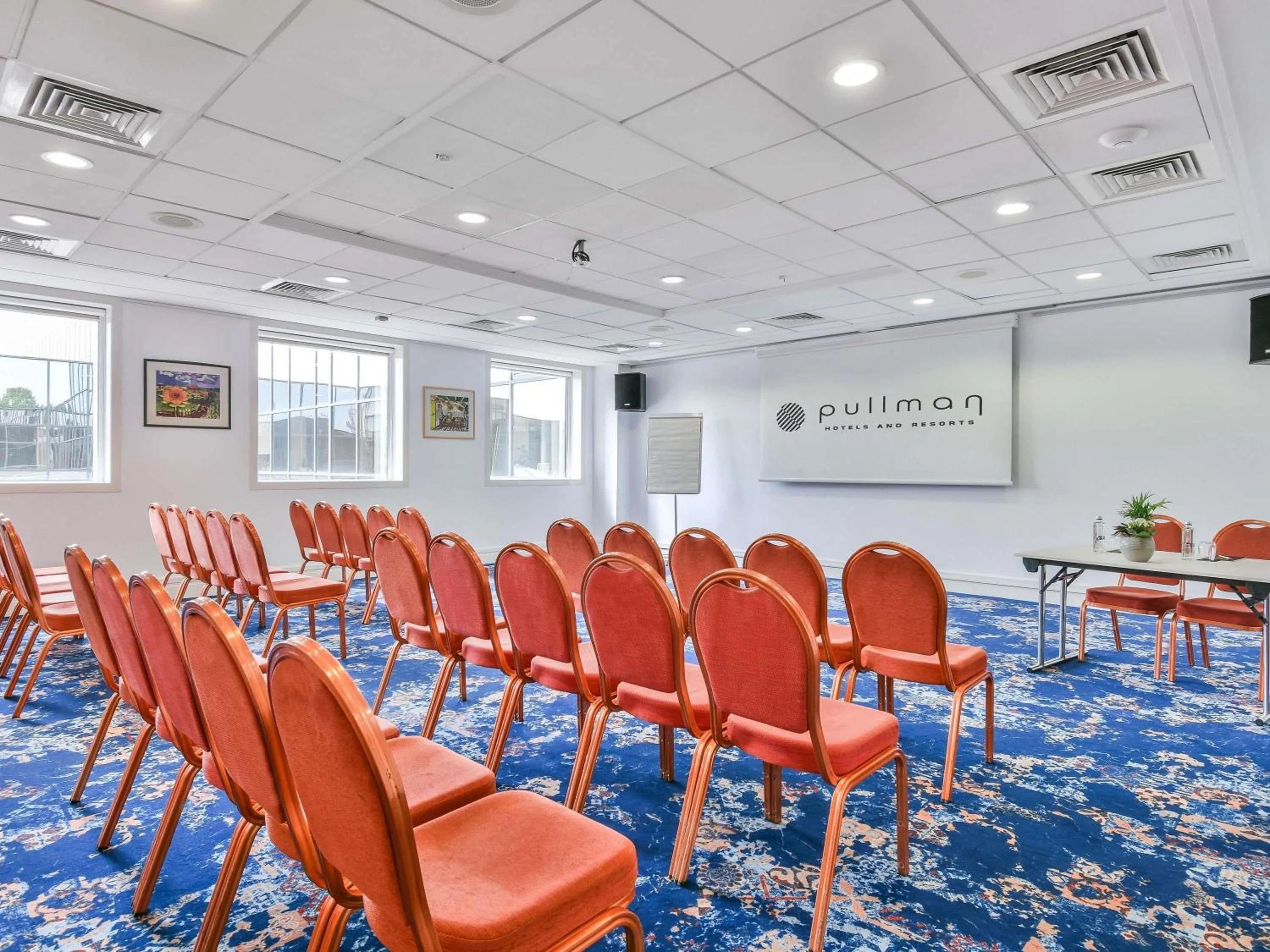 Meeting/conference room in Pullman Bucharest World Trade Center