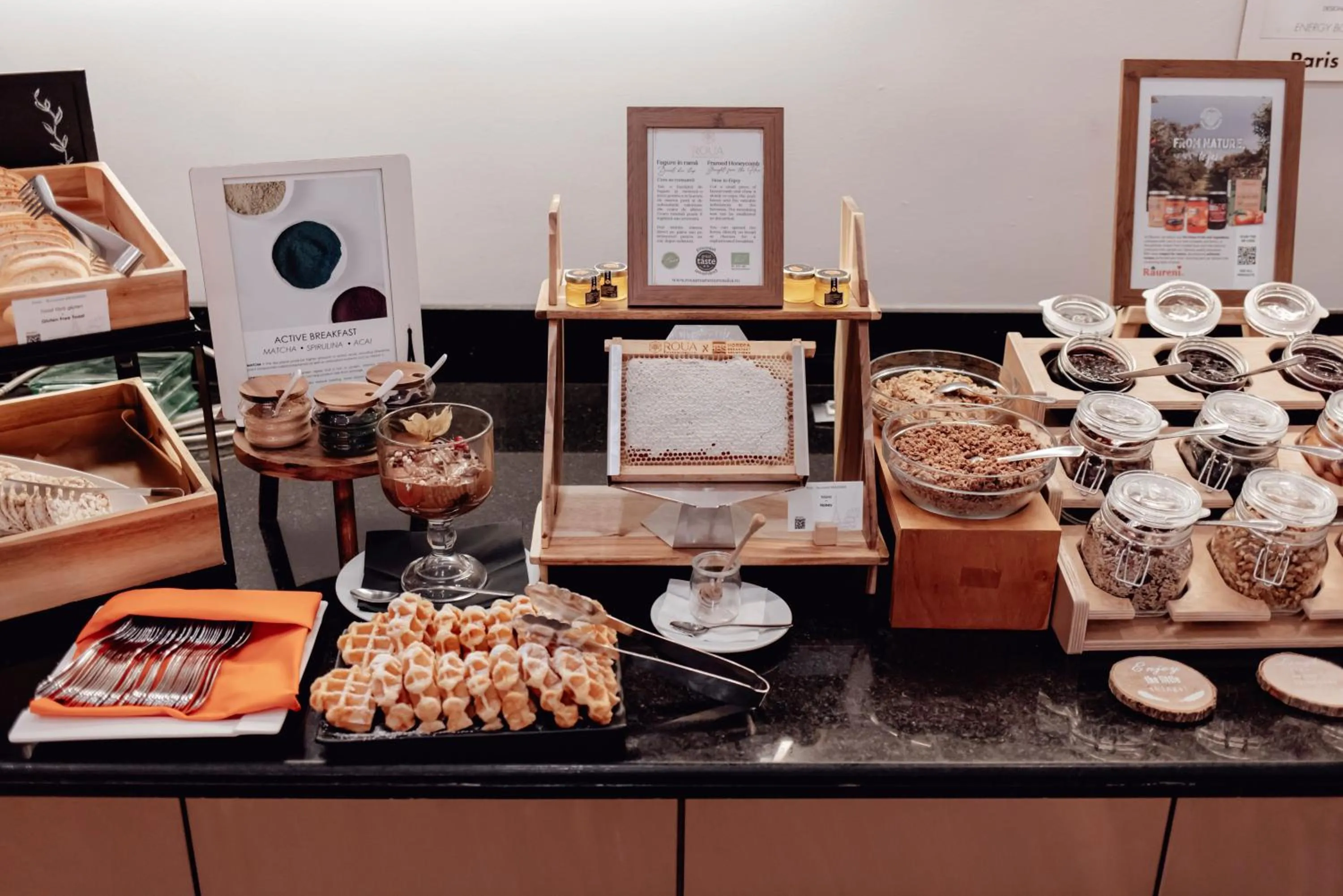 Breakfast in Pullman Bucharest World Trade Center