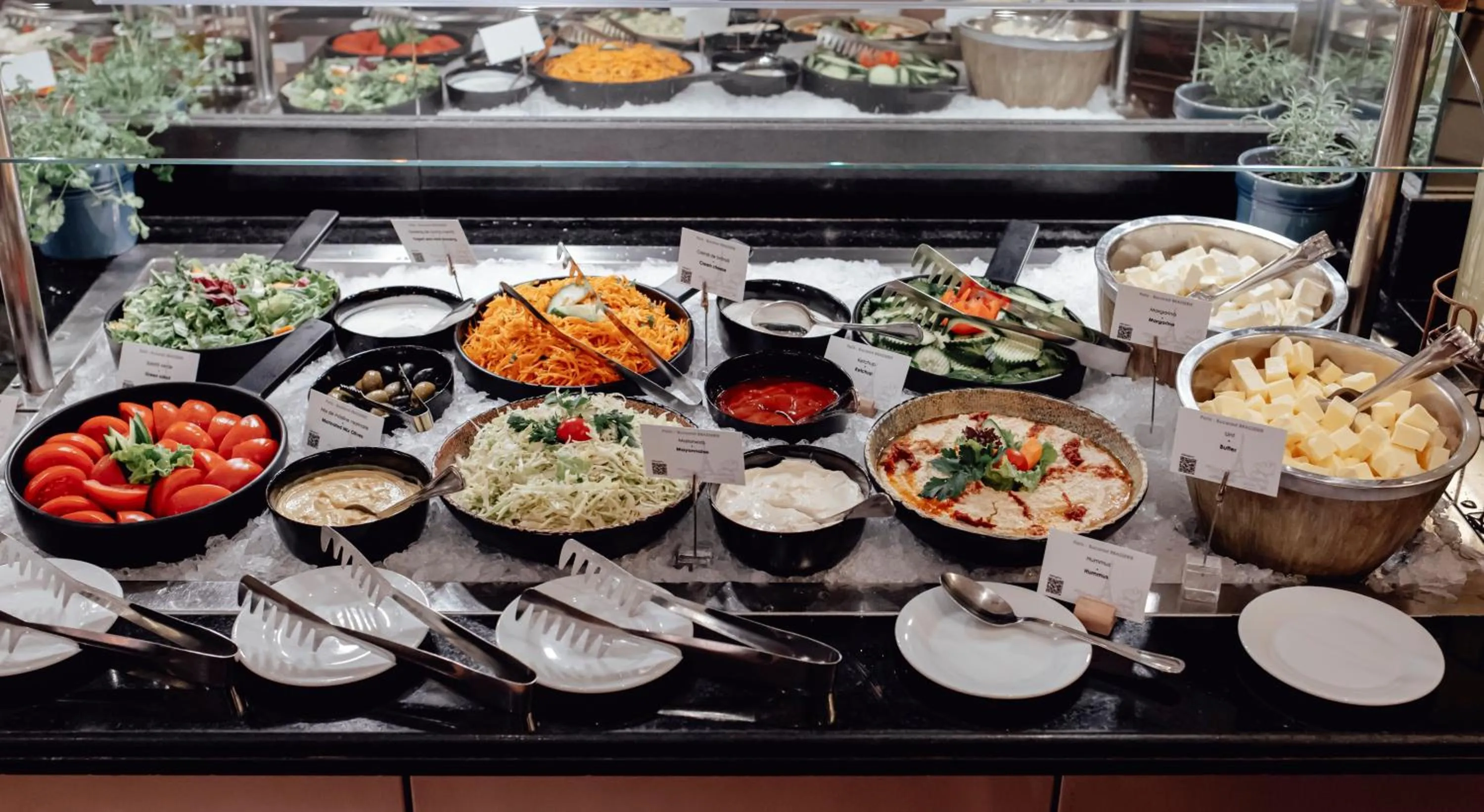 Breakfast in Pullman Bucharest World Trade Center