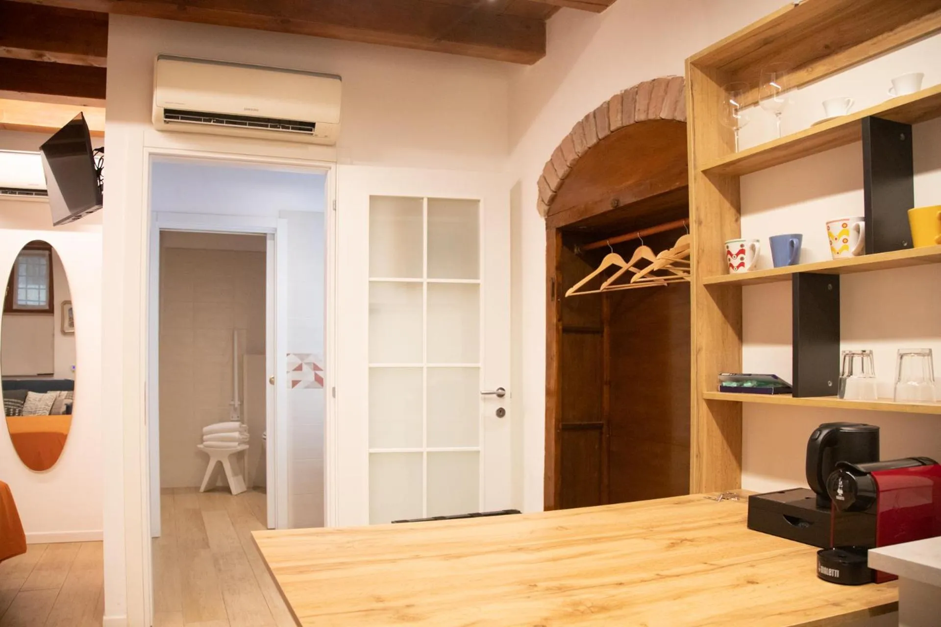 Coffee/tea facilities in Romeo Giulietta