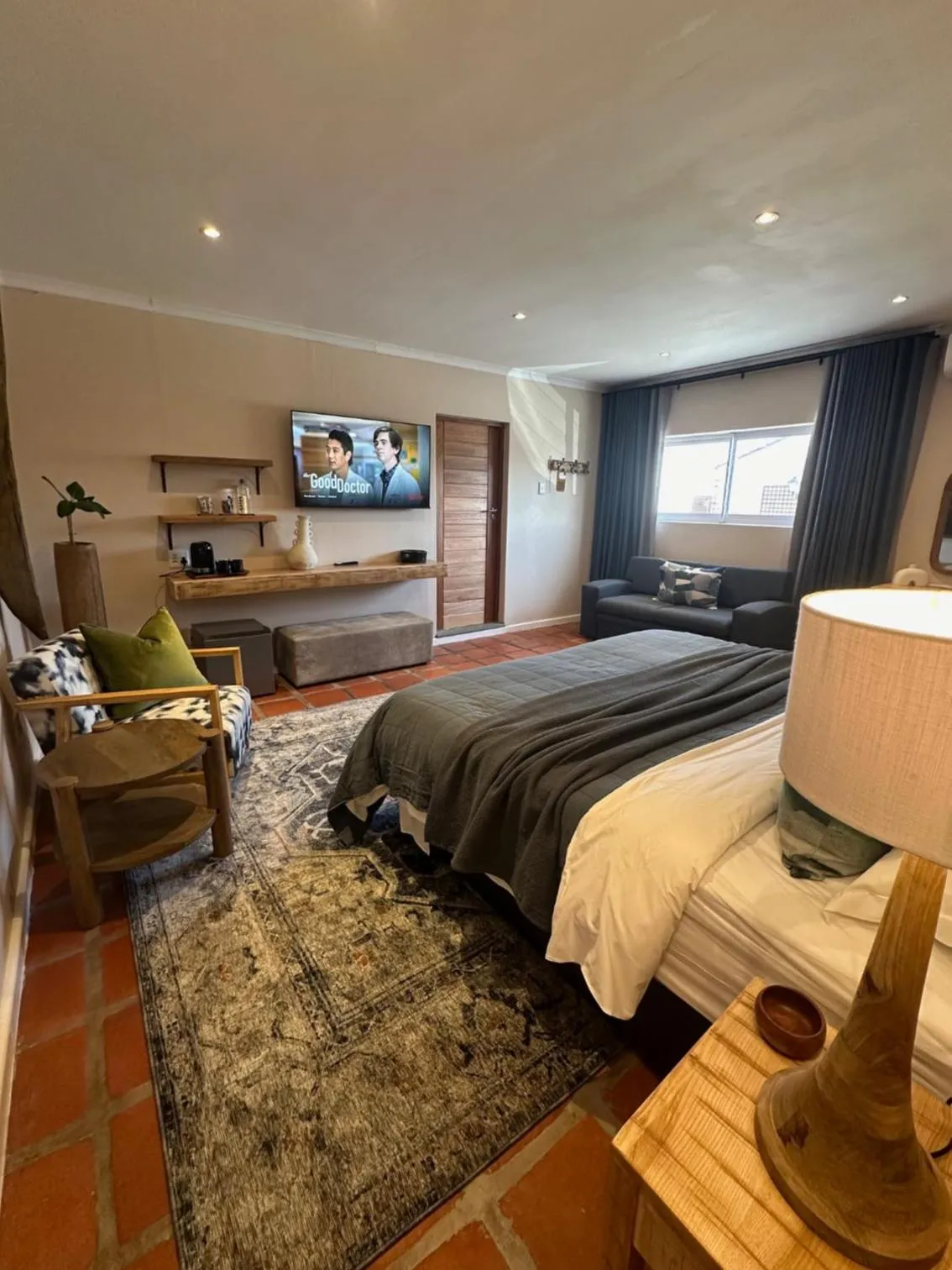 TV and multimedia, Bed in Mes Amis Beach Guest House