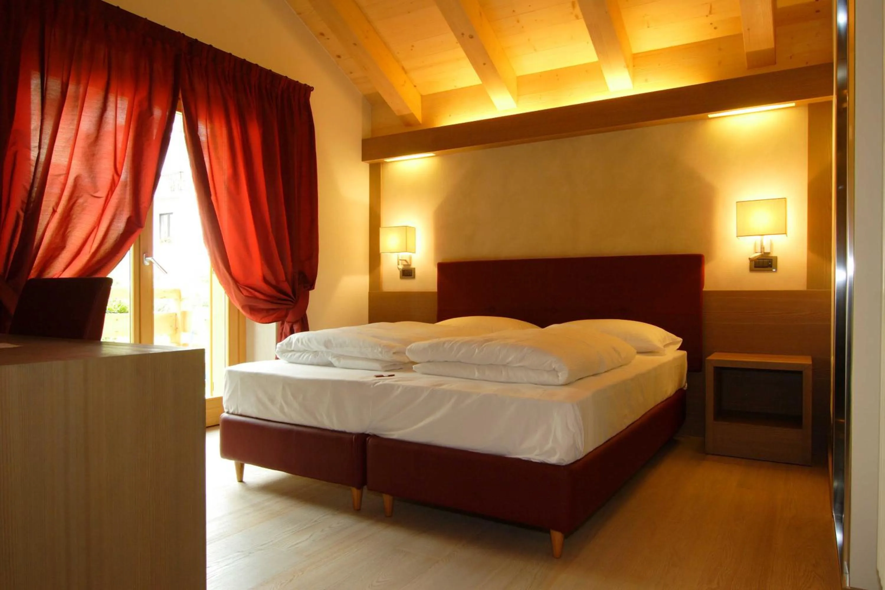 Bed in Dolomiti Lodge Villa Gaia