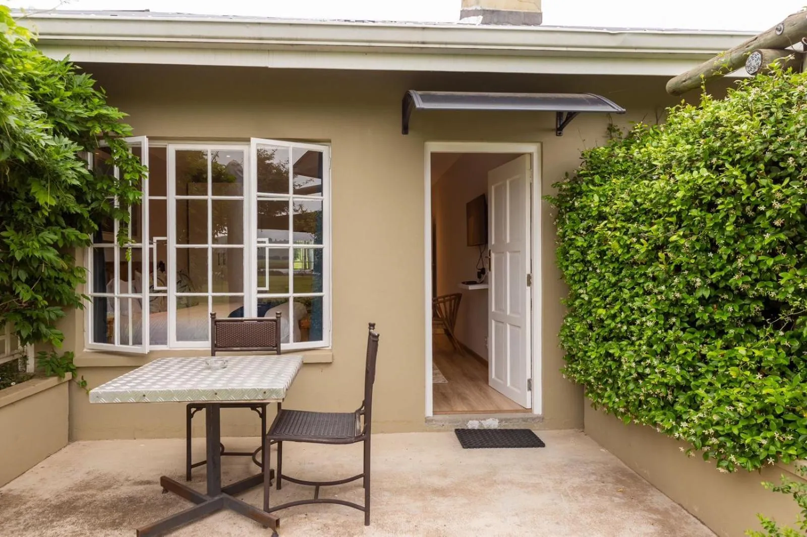 Garden in Moorcroft Manor Boutique Country Hotel