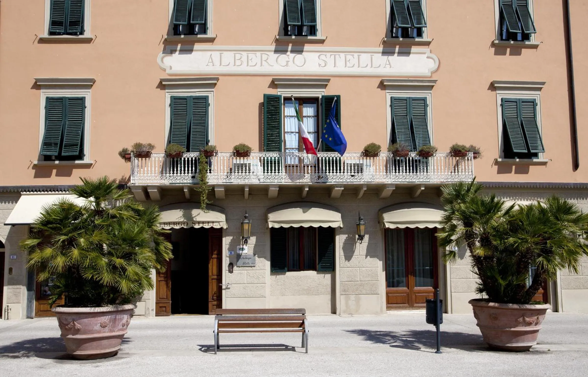 Facade/entrance in Albergo Stella