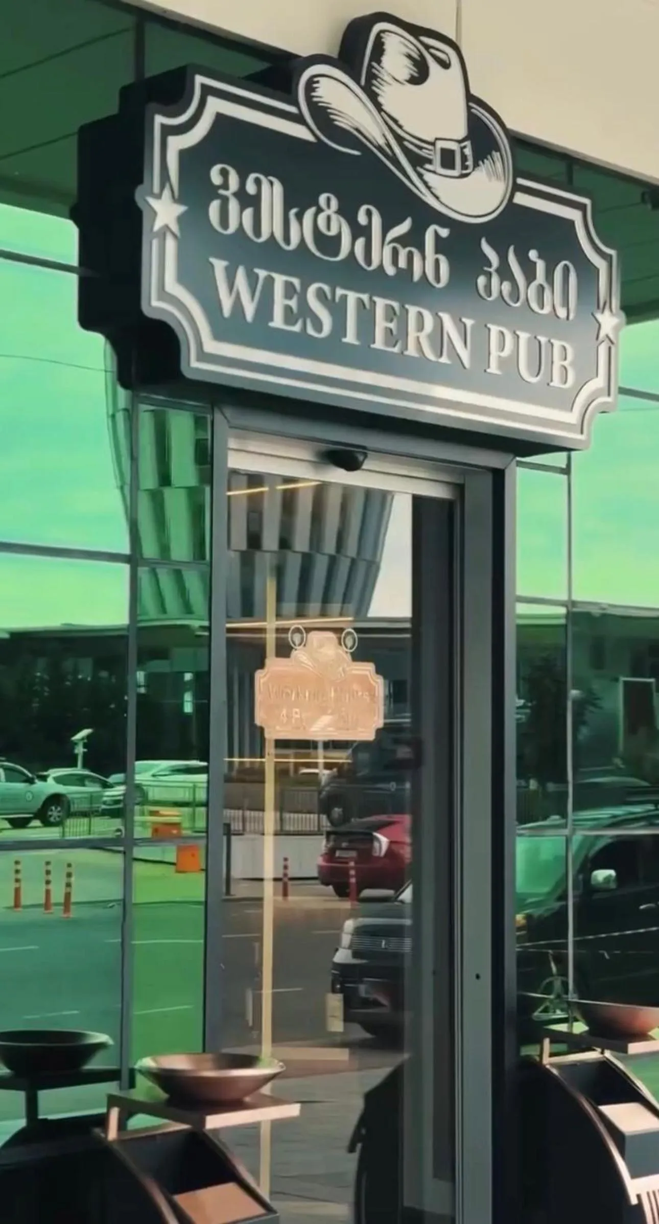 Restaurant/places to eat in Best Western Premier Batumi