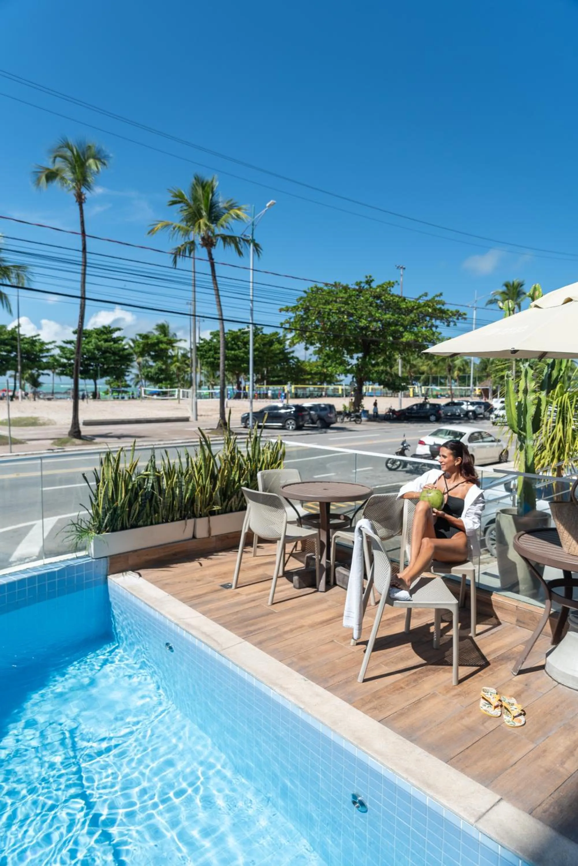 Swimming pool in Hotel Praia Bonita Jangadeiros Pajuçara