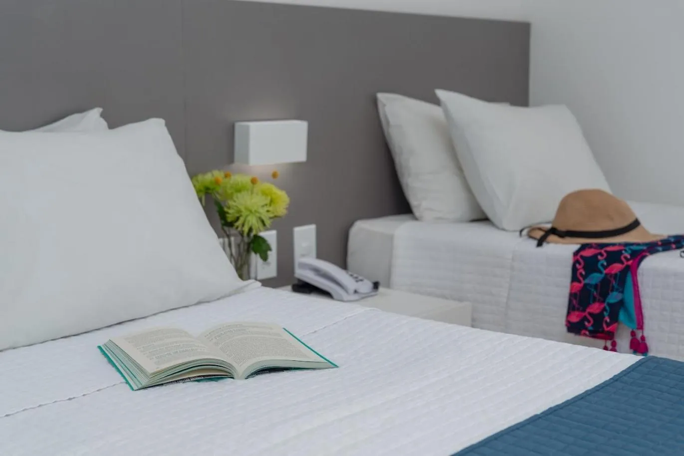 Bed in Hotel Praia Bonita Jangadeiros Pajuçara