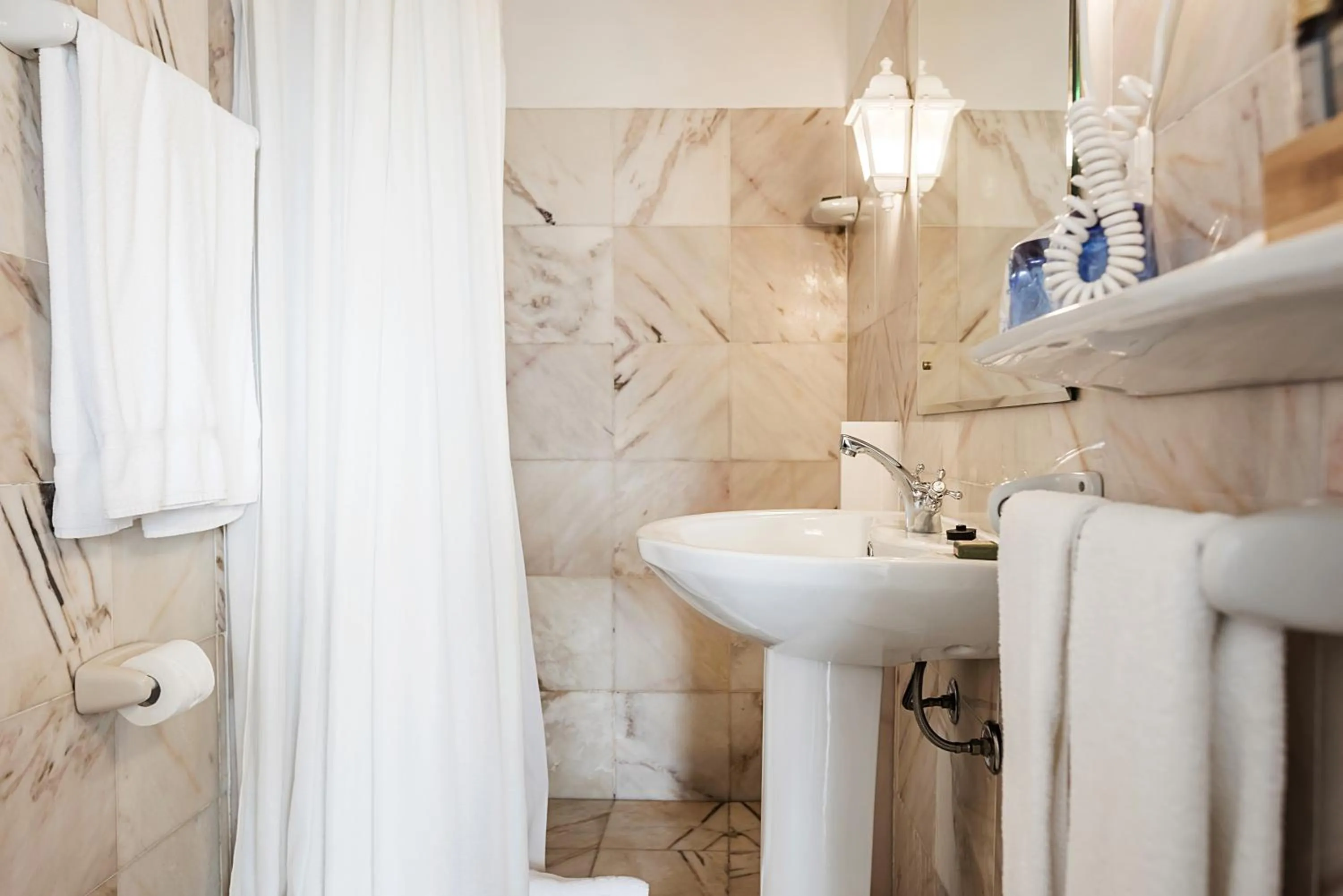Bathroom in Convento Sao Paulo - Hotel Rural