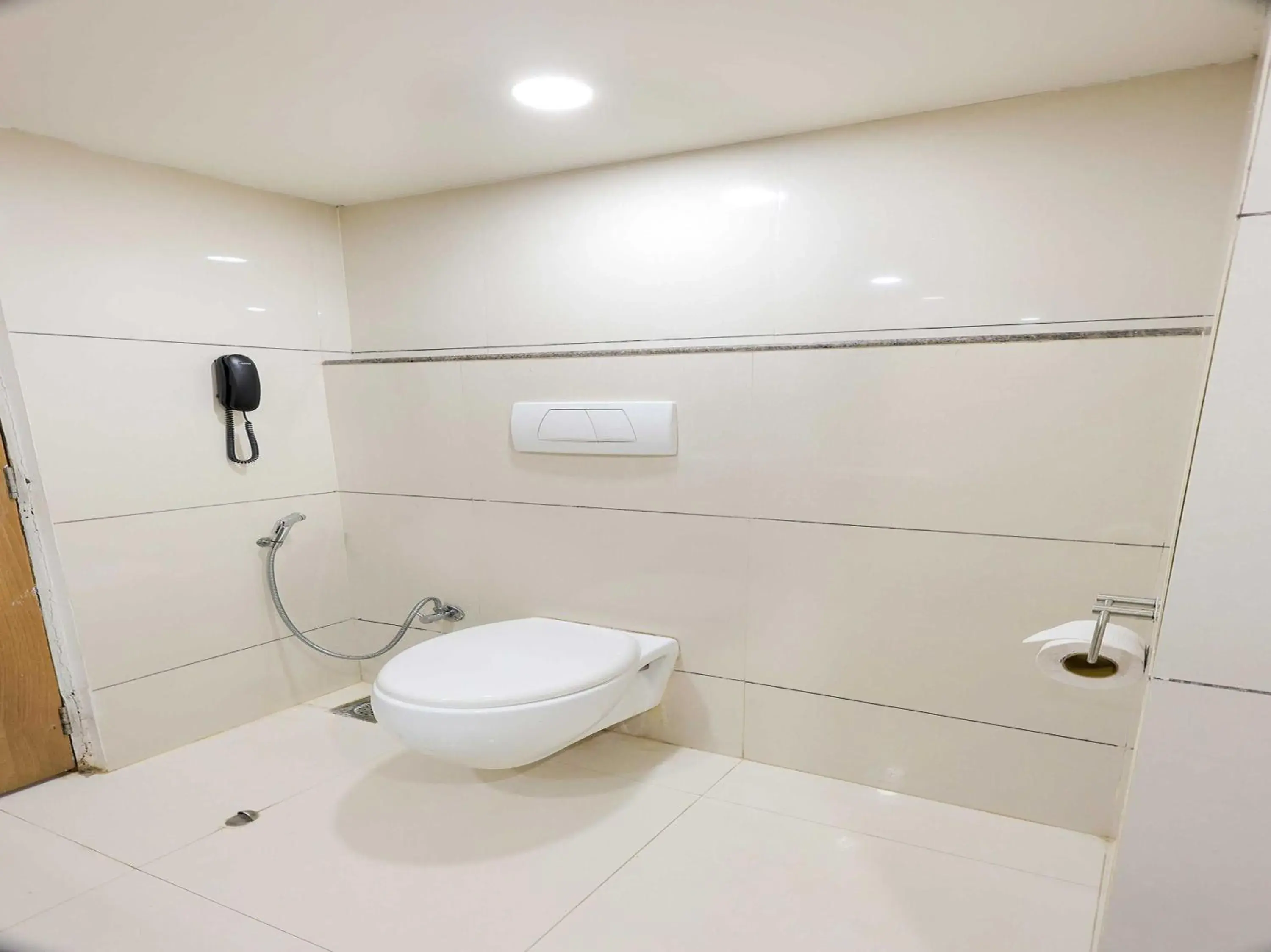 Deluxe King Room - single occupancy in Palette Hotel Surya by CheckIn, Vadodara Deluxe King Room - single occupancy in Palette Hotel Surya by CheckIn, Vadodara
