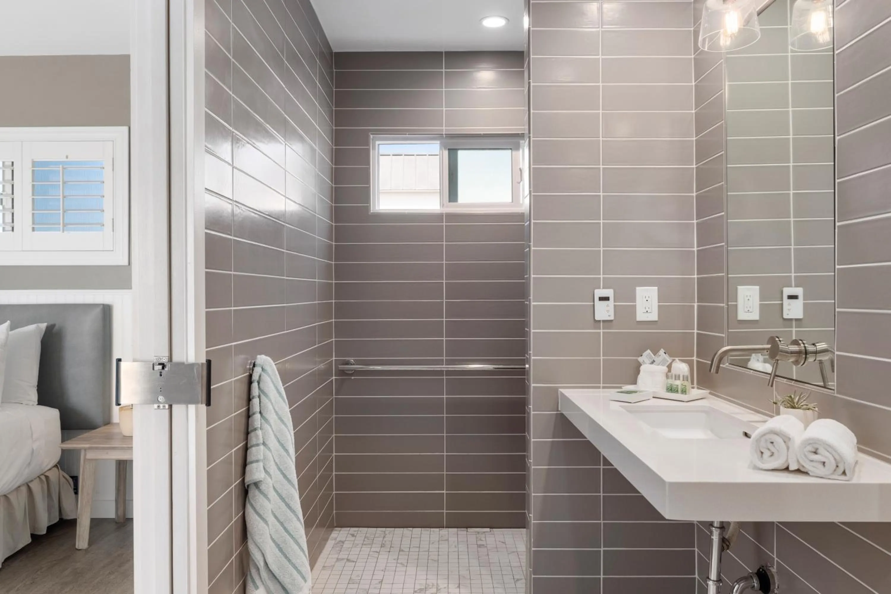 Shower in Sea Sprite Beach Club