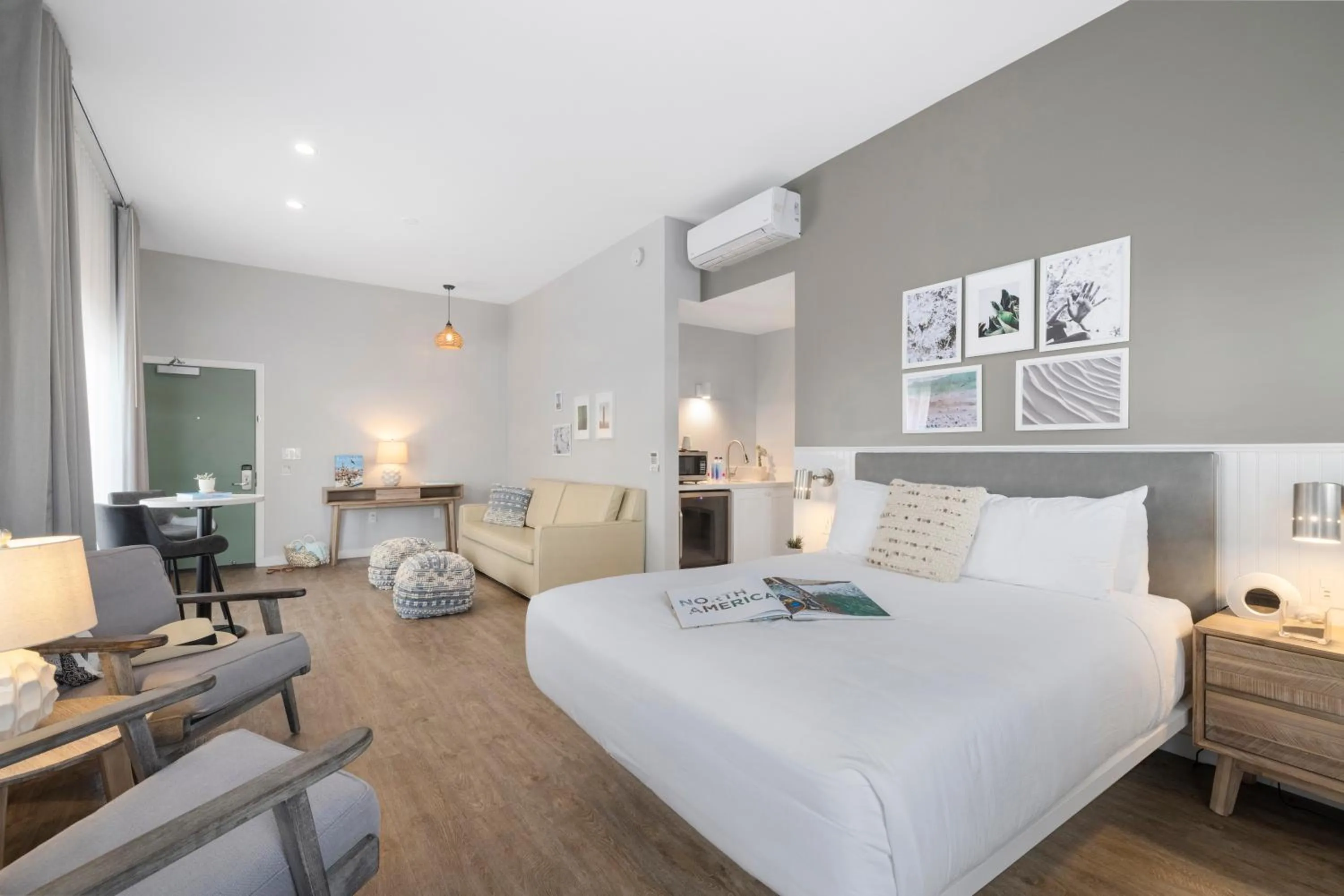 Photo of the whole room, Bed in Sea Sprite Beach Club