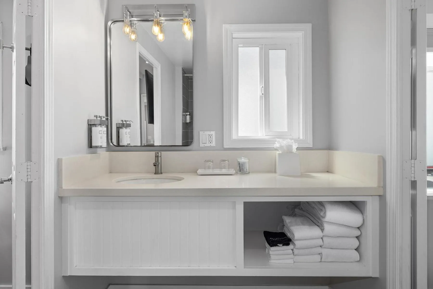 Bathroom in Sea Sprite Beach Club