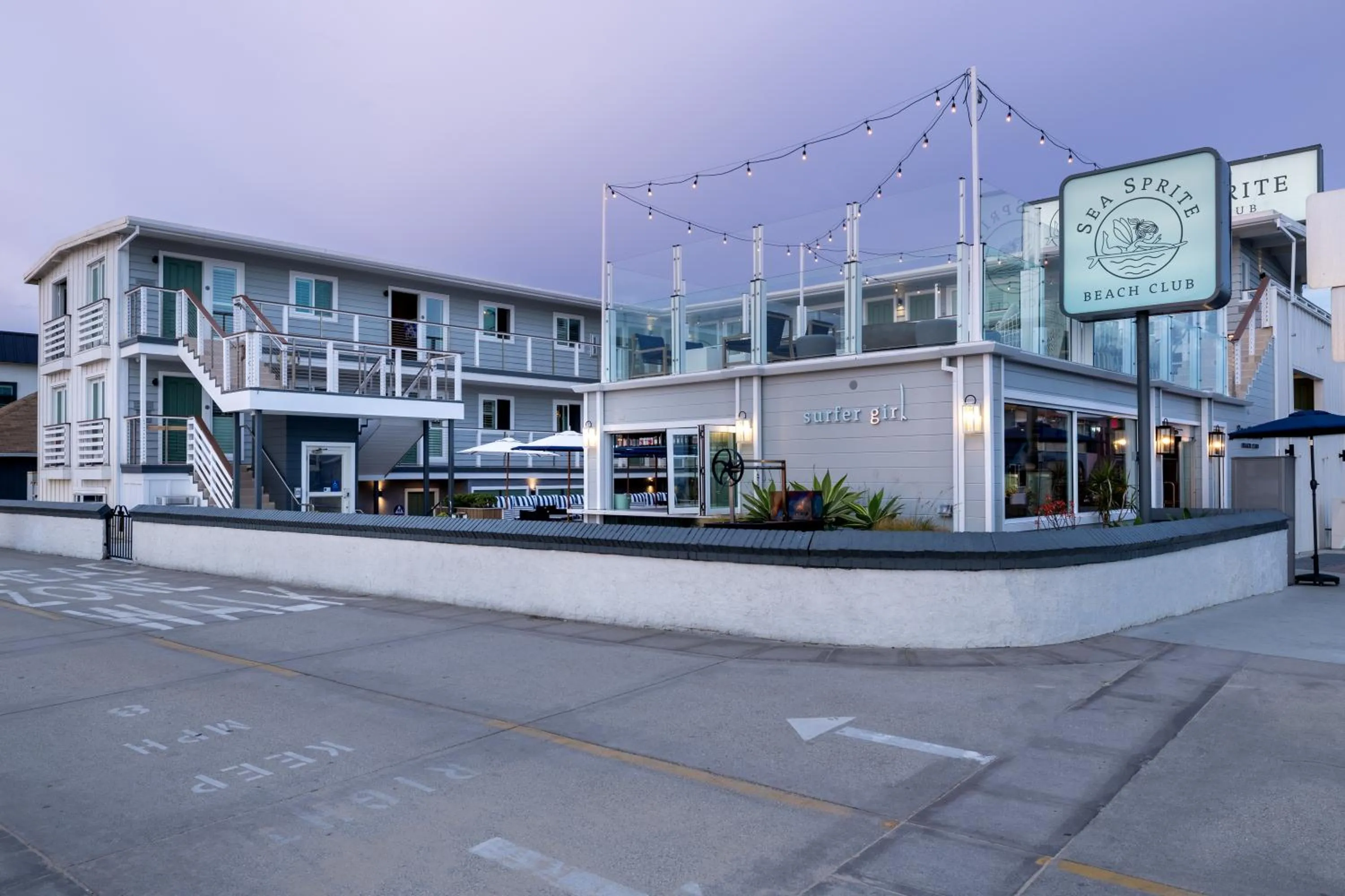 Property building in Sea Sprite Beach Club