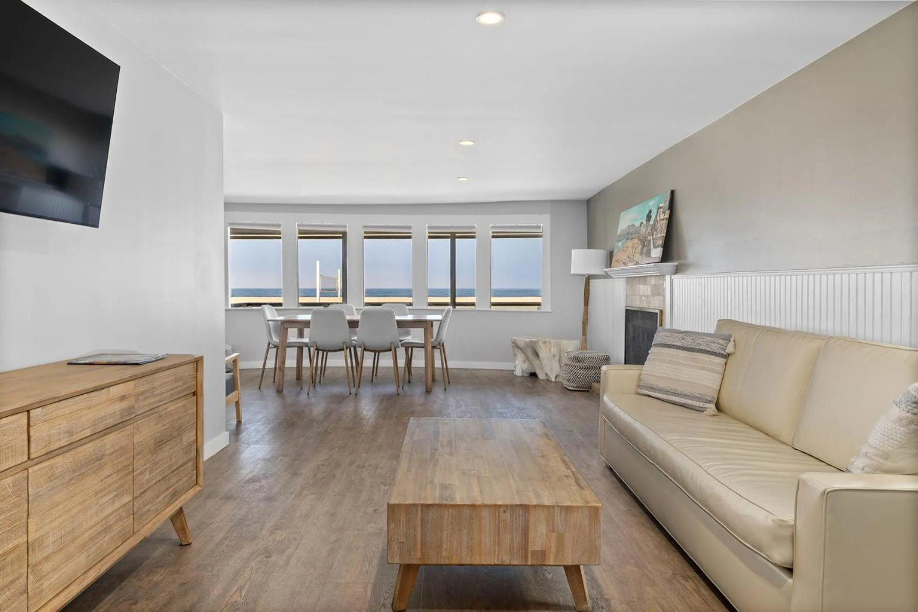 TV and multimedia in Sea Sprite Beach Club