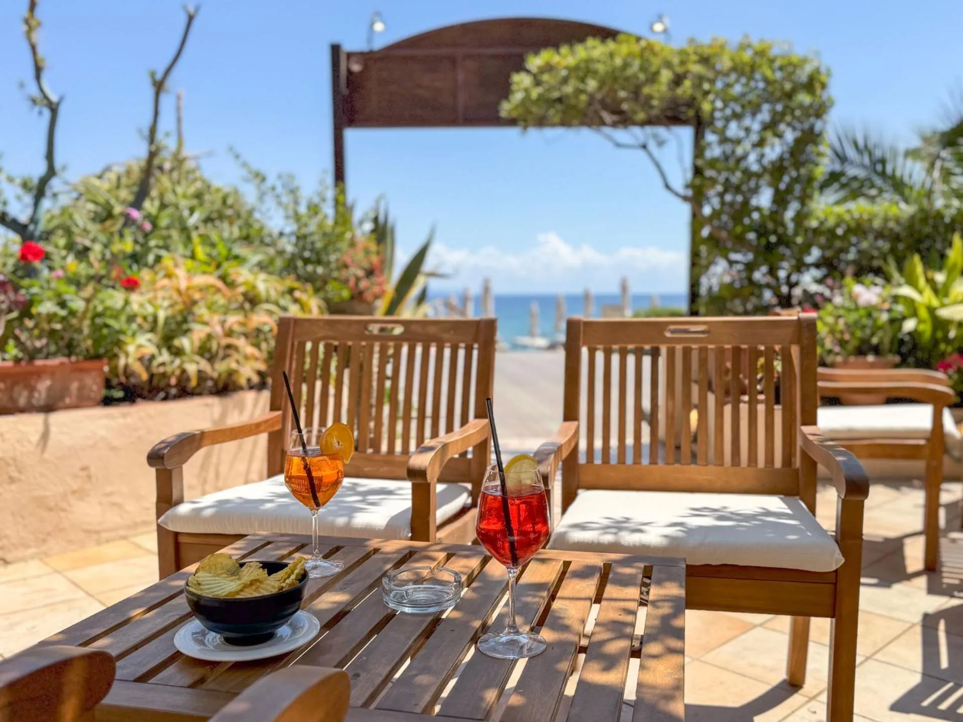 Restaurant/places to eat in Hotel Villa Rodriguez