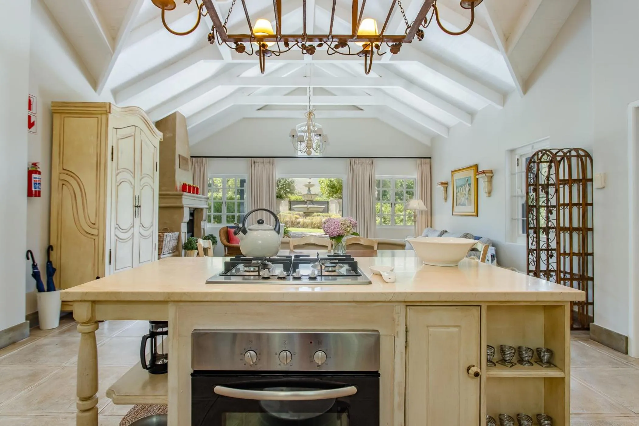 Kitchen or kitchenette in Franschhoek Rose Cottages