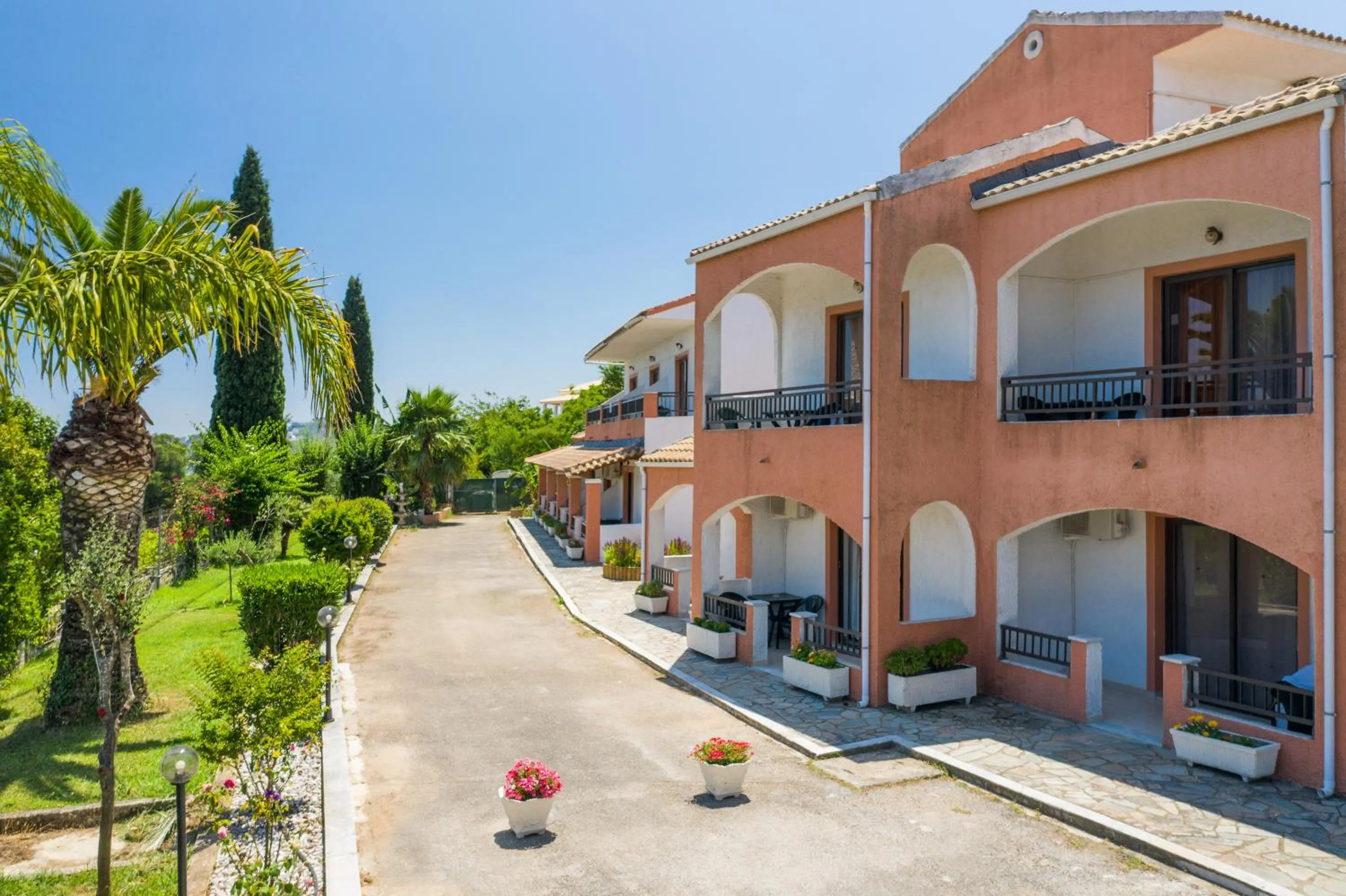 Property building in Victoria Hill Hotel