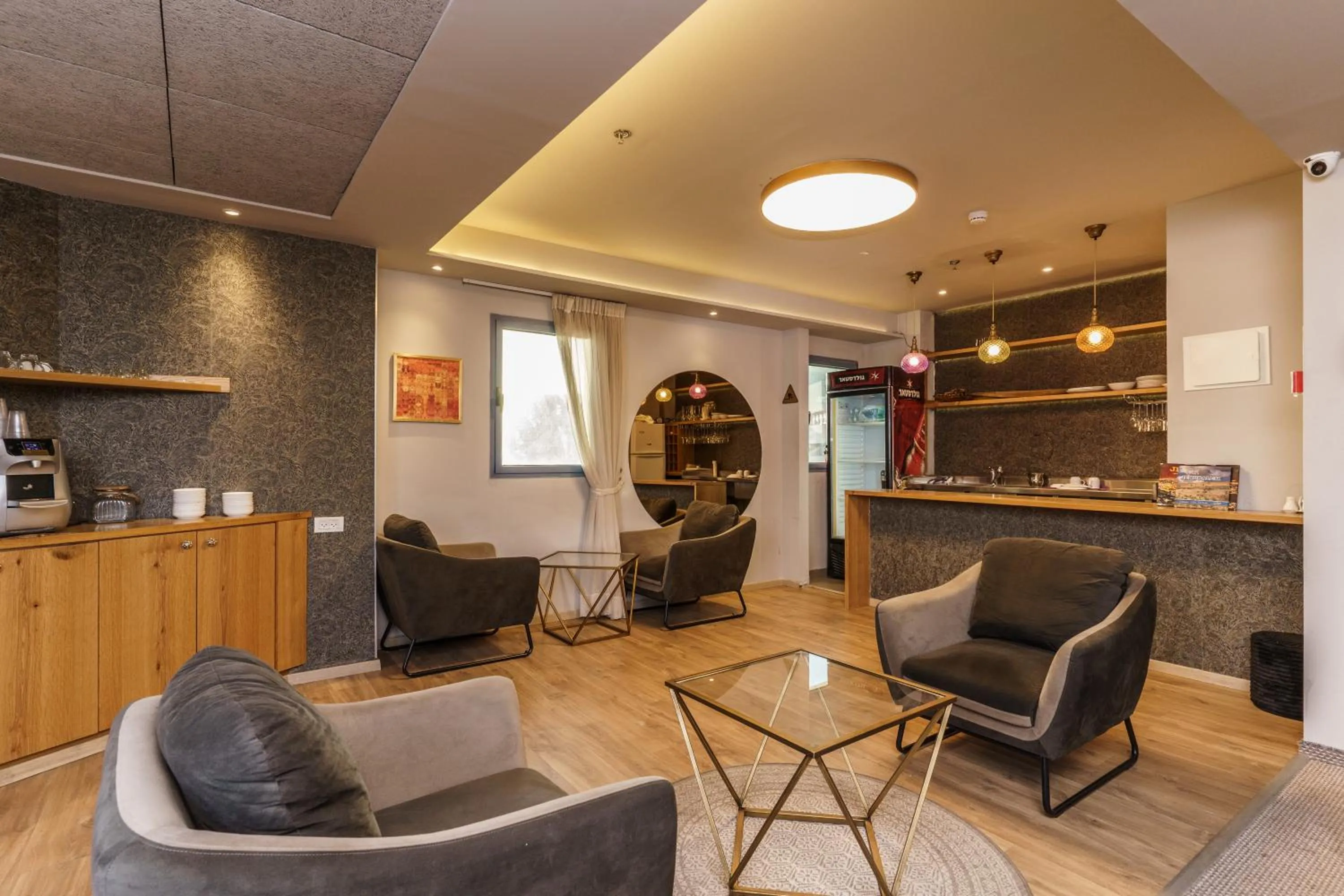 Communal lounge/ TV room in My Jerusalem View