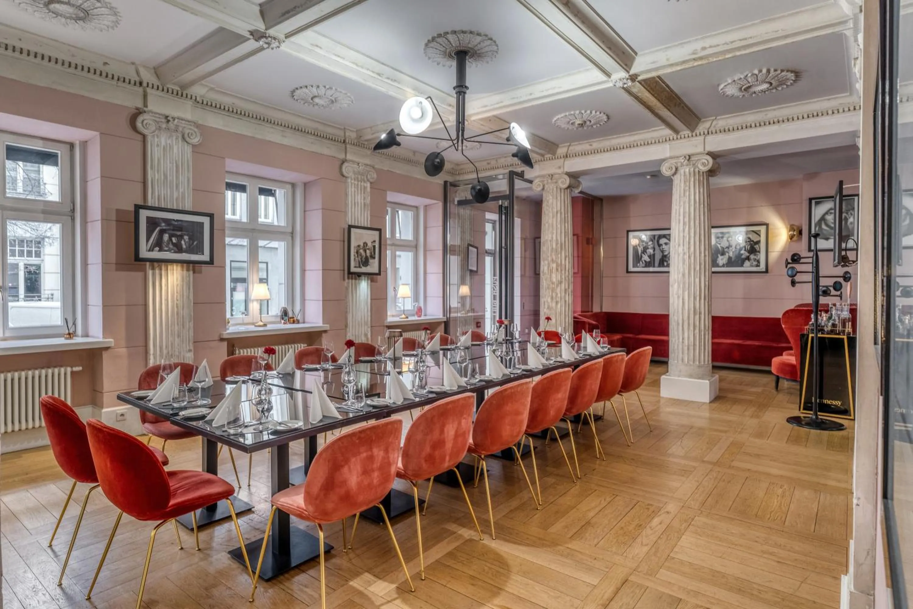 Restaurant/places to eat in H15 Boutique Hotel, Warsaw, a Member of Design Hotels