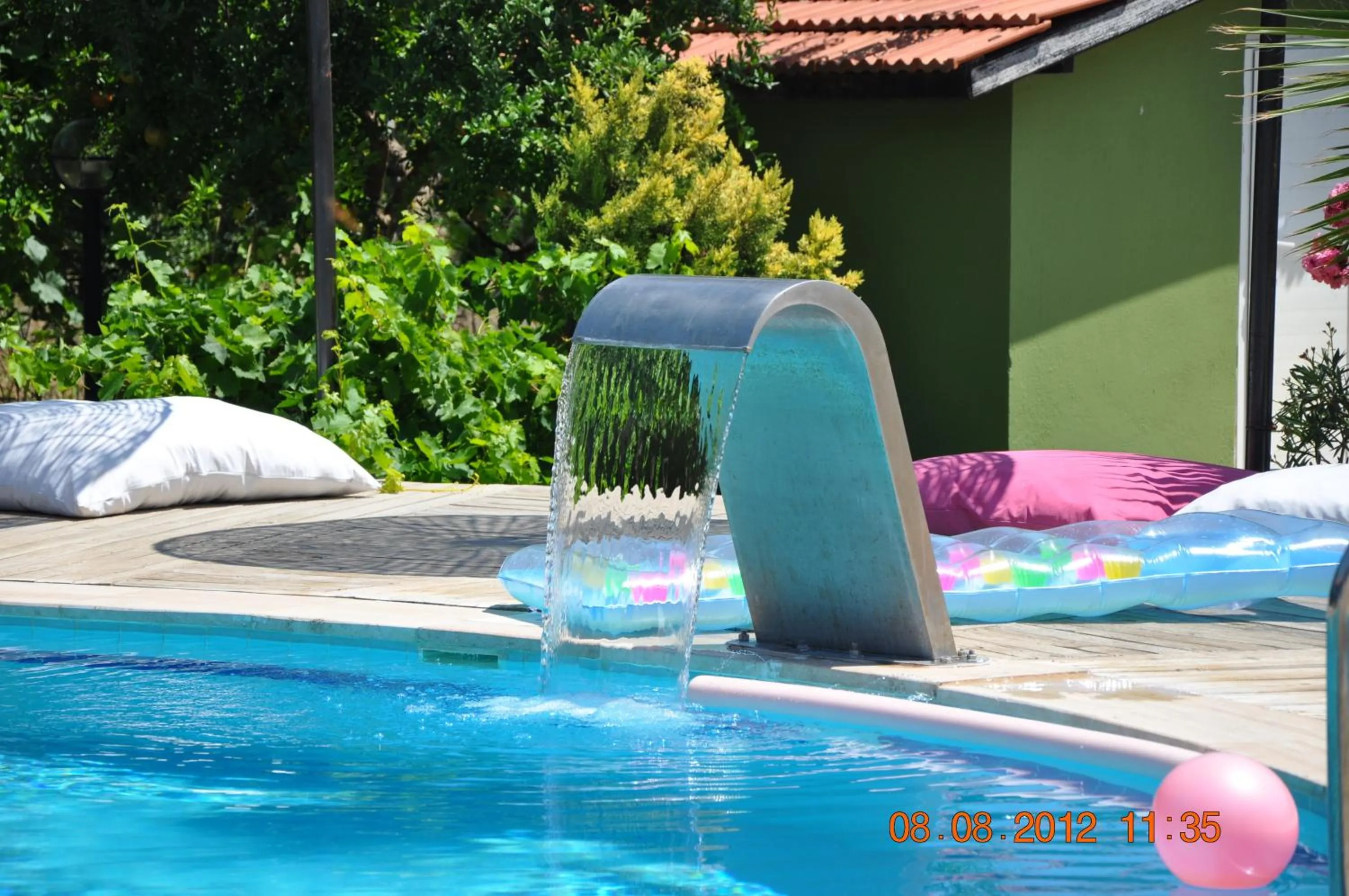 Swimming pool in Bahaus Resort